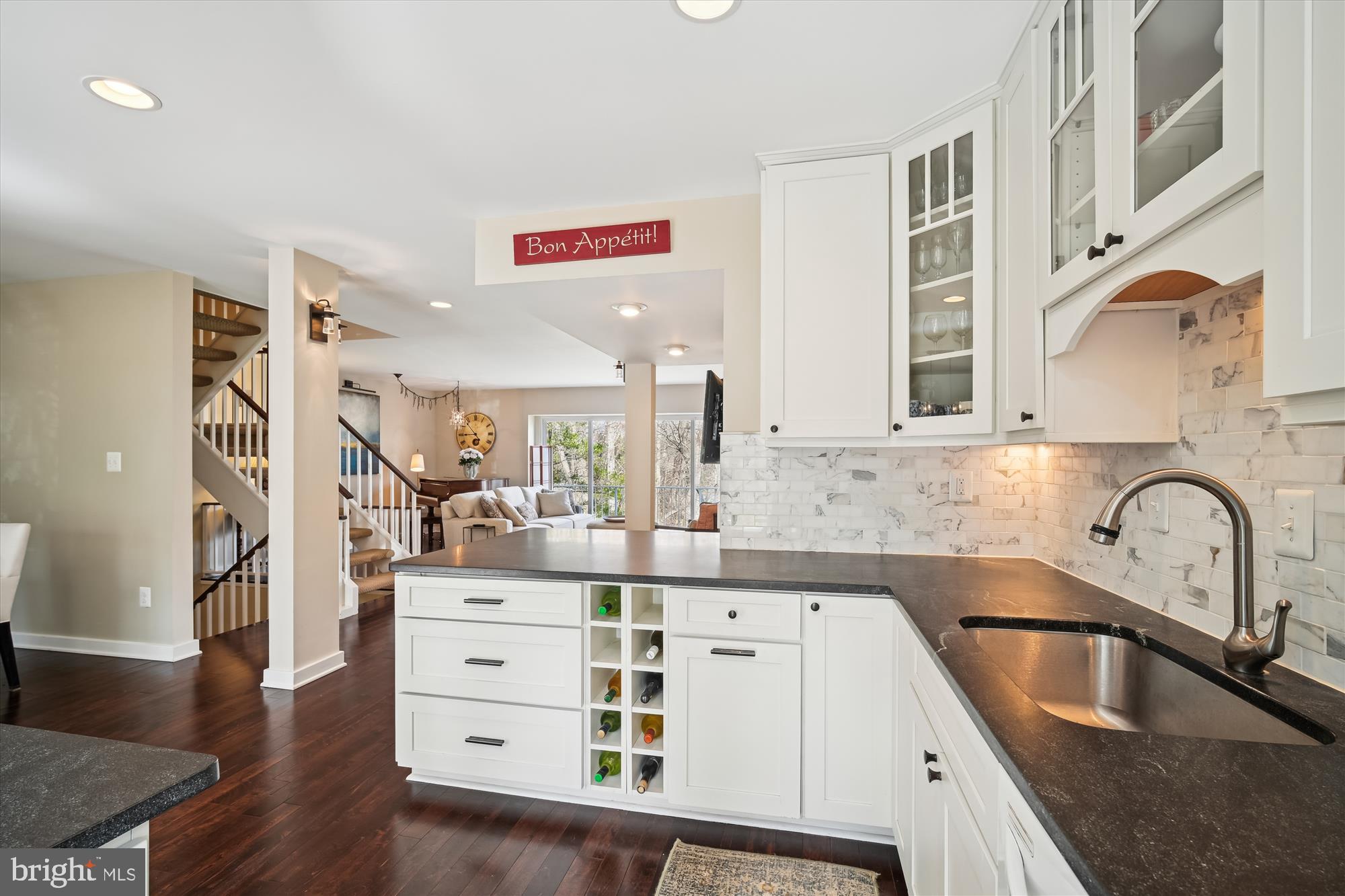 11448 ORCHARD LANE