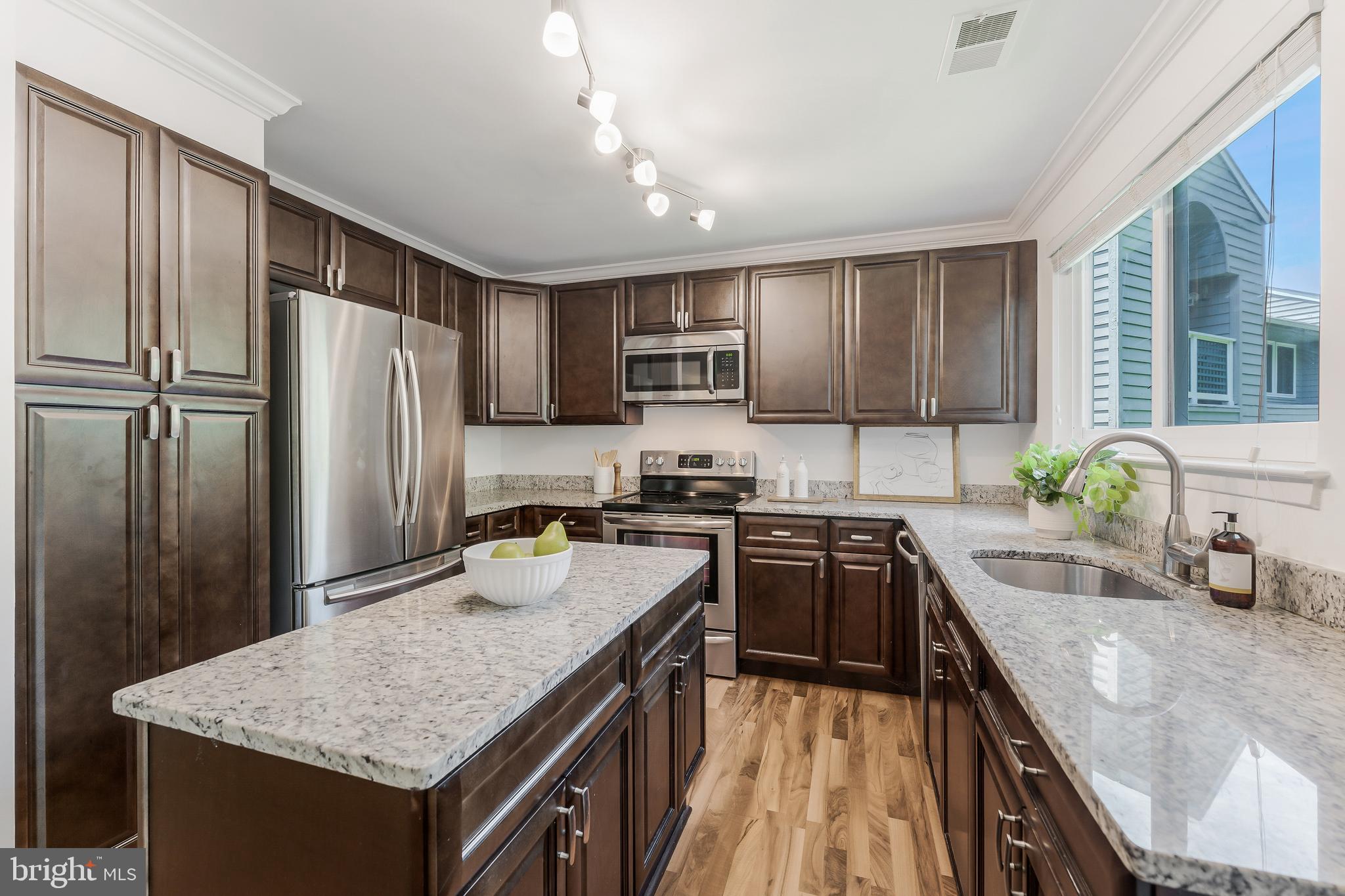 11733 SUMMERCHASE CIRCLE D 1733D