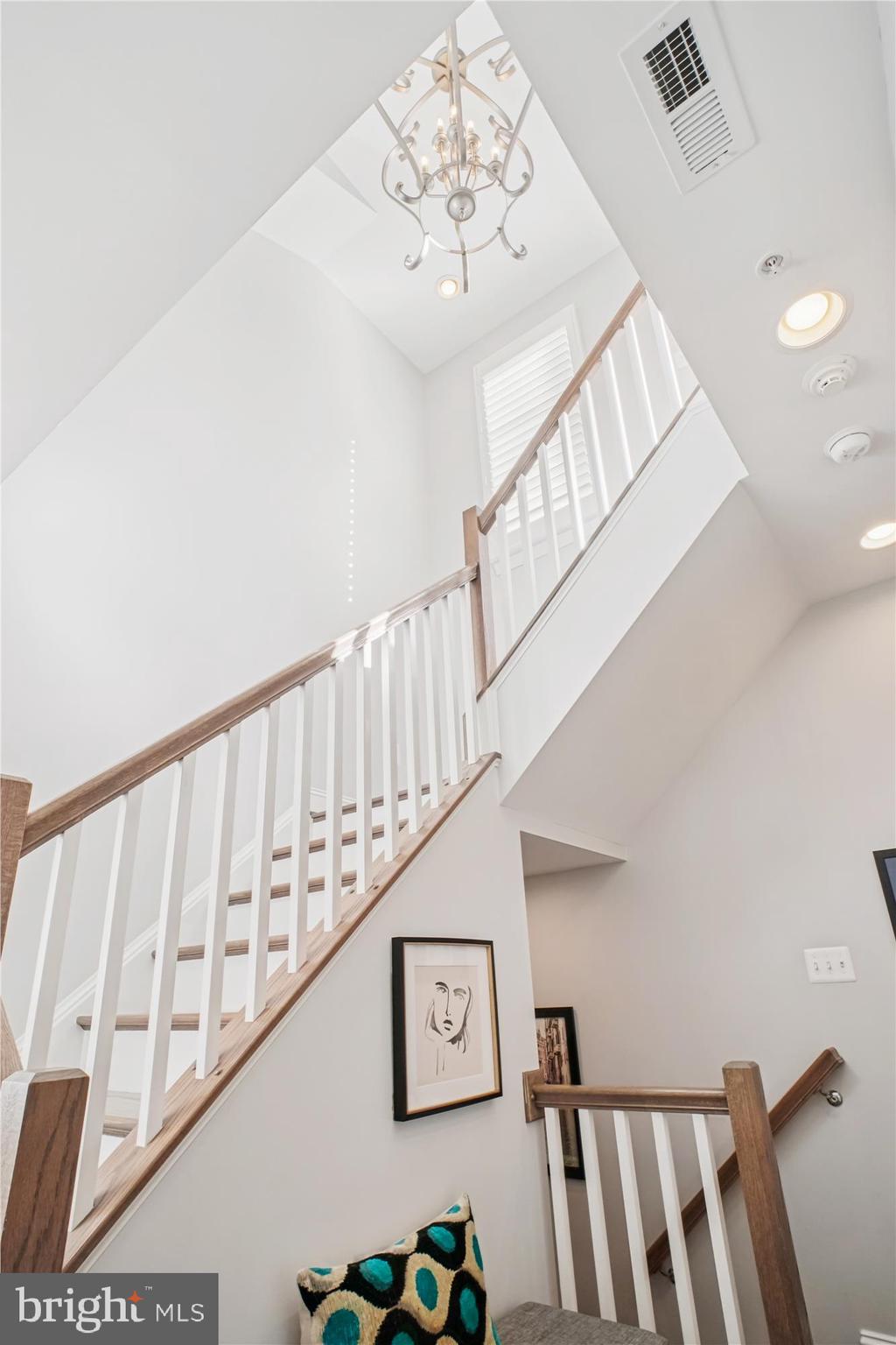 2824 RED STAR LANE