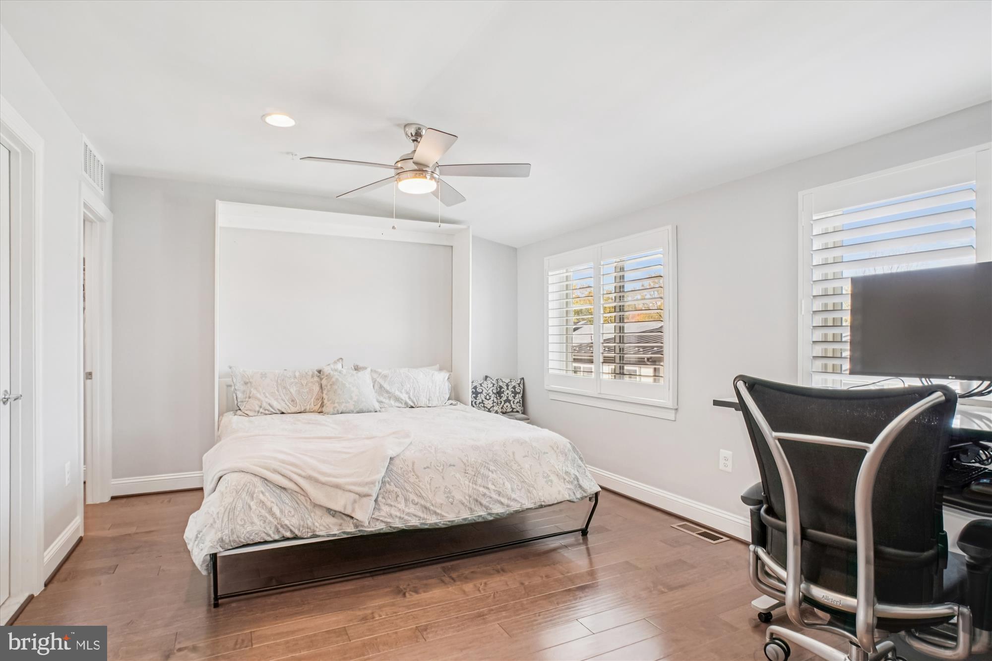 2824 RED STAR LANE