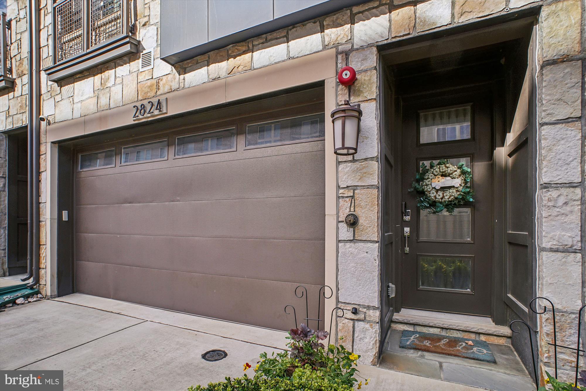 2824 RED STAR LANE