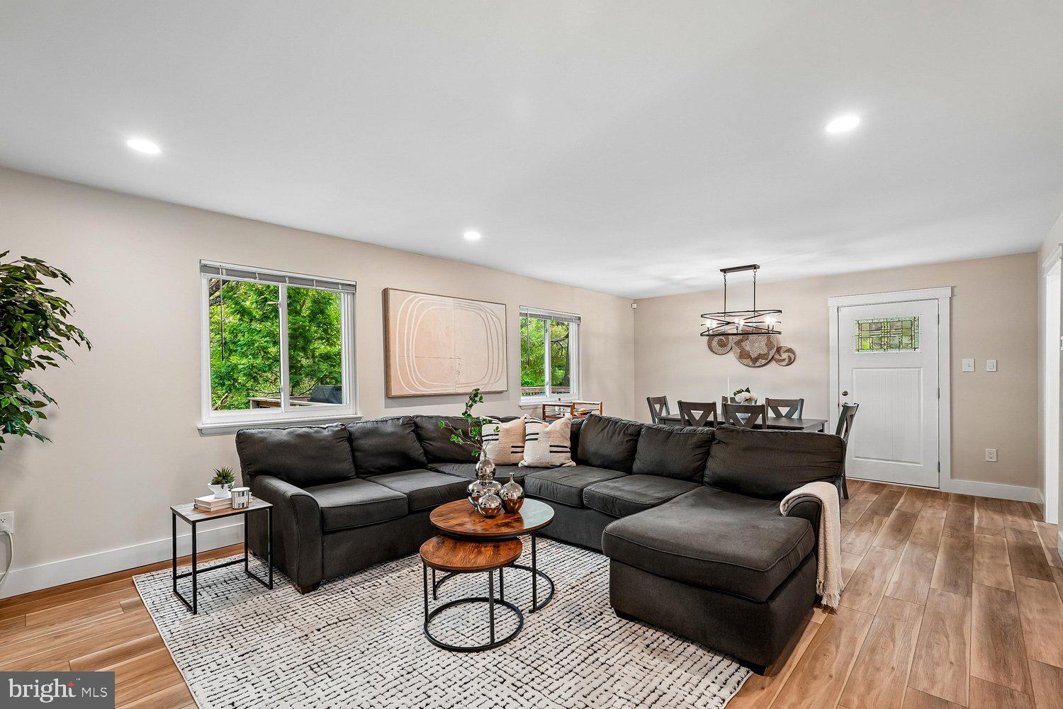 11110 FOREST EDGE DRIVE