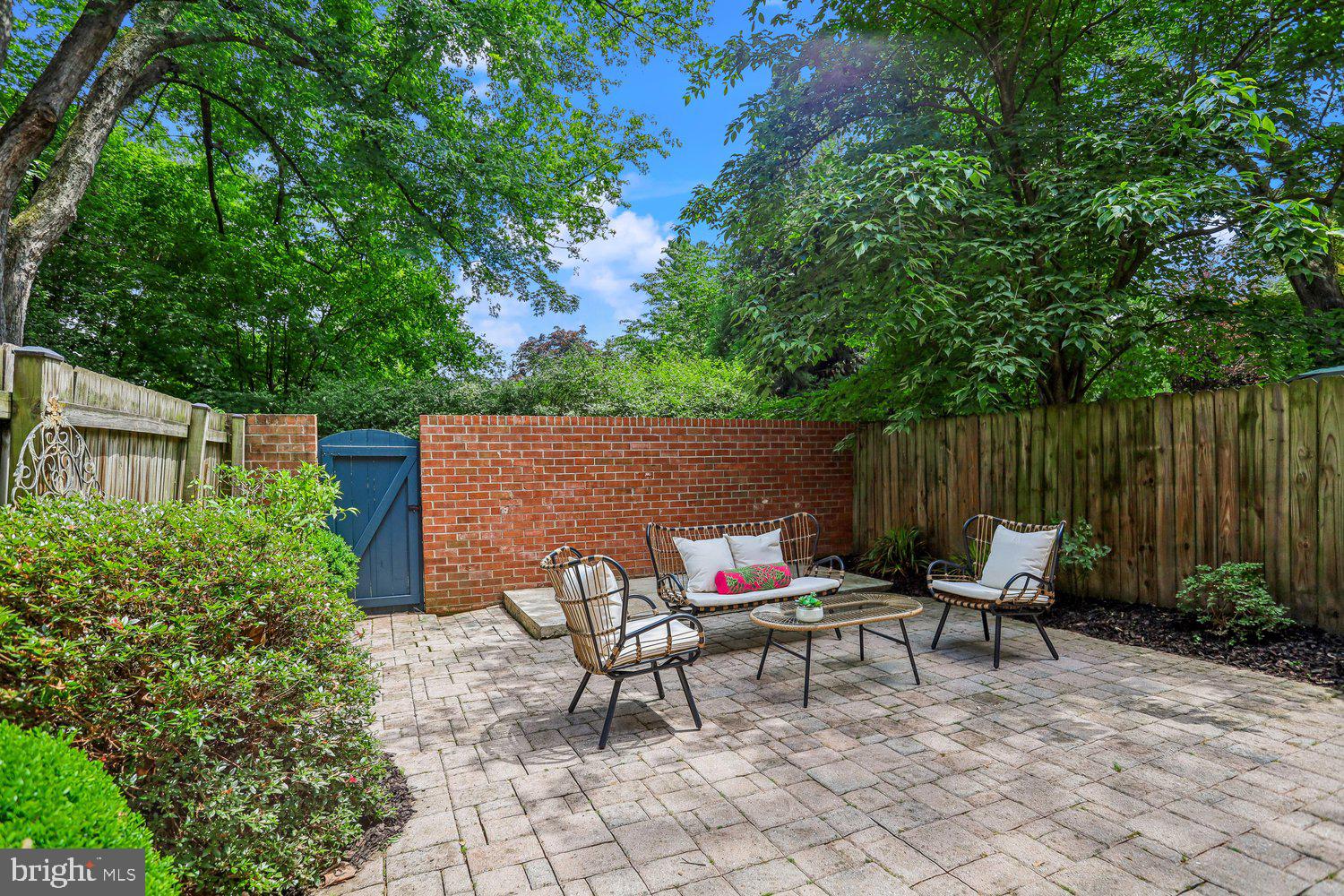 1851 WAINWRIGHT DRIVE