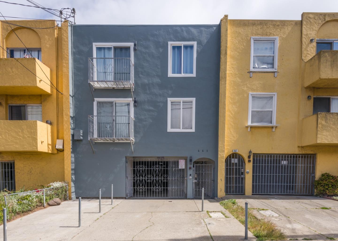 661 Villa ST