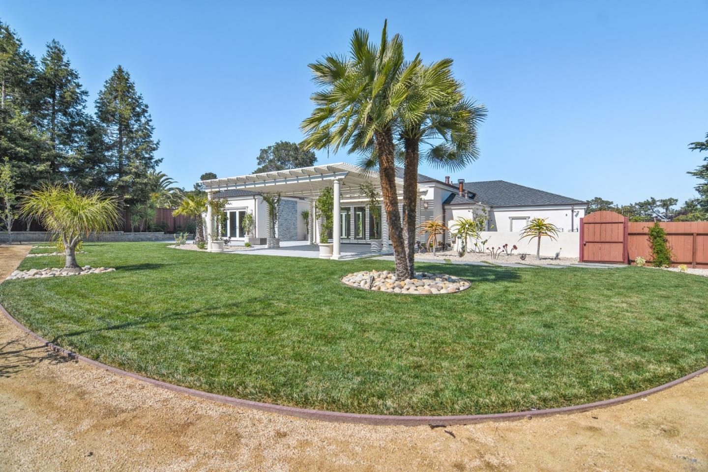 1505 Wedgewood Drive
