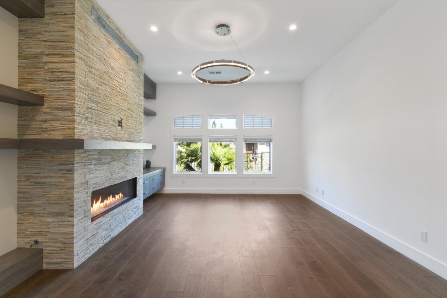 1505 Wedgewood Drive