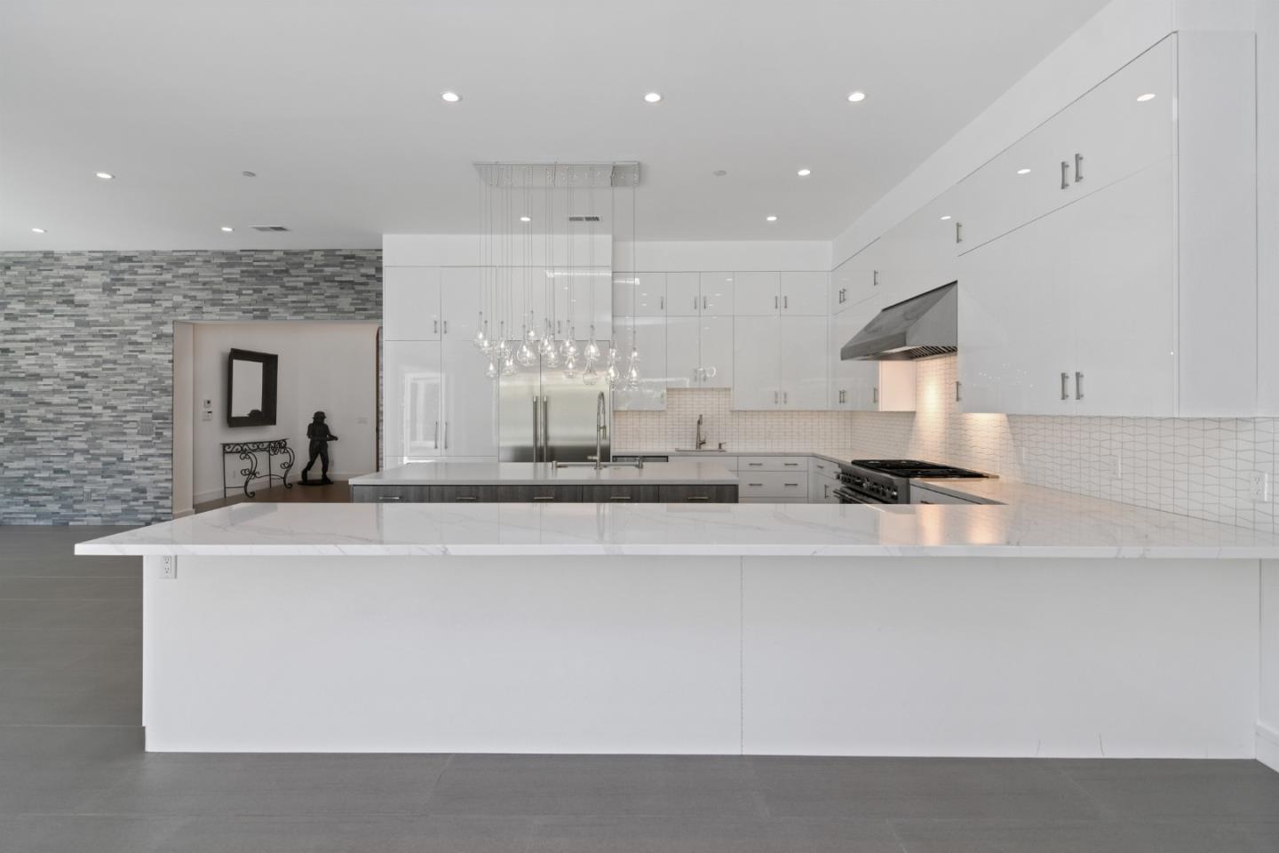 1505 Wedgewood Drive