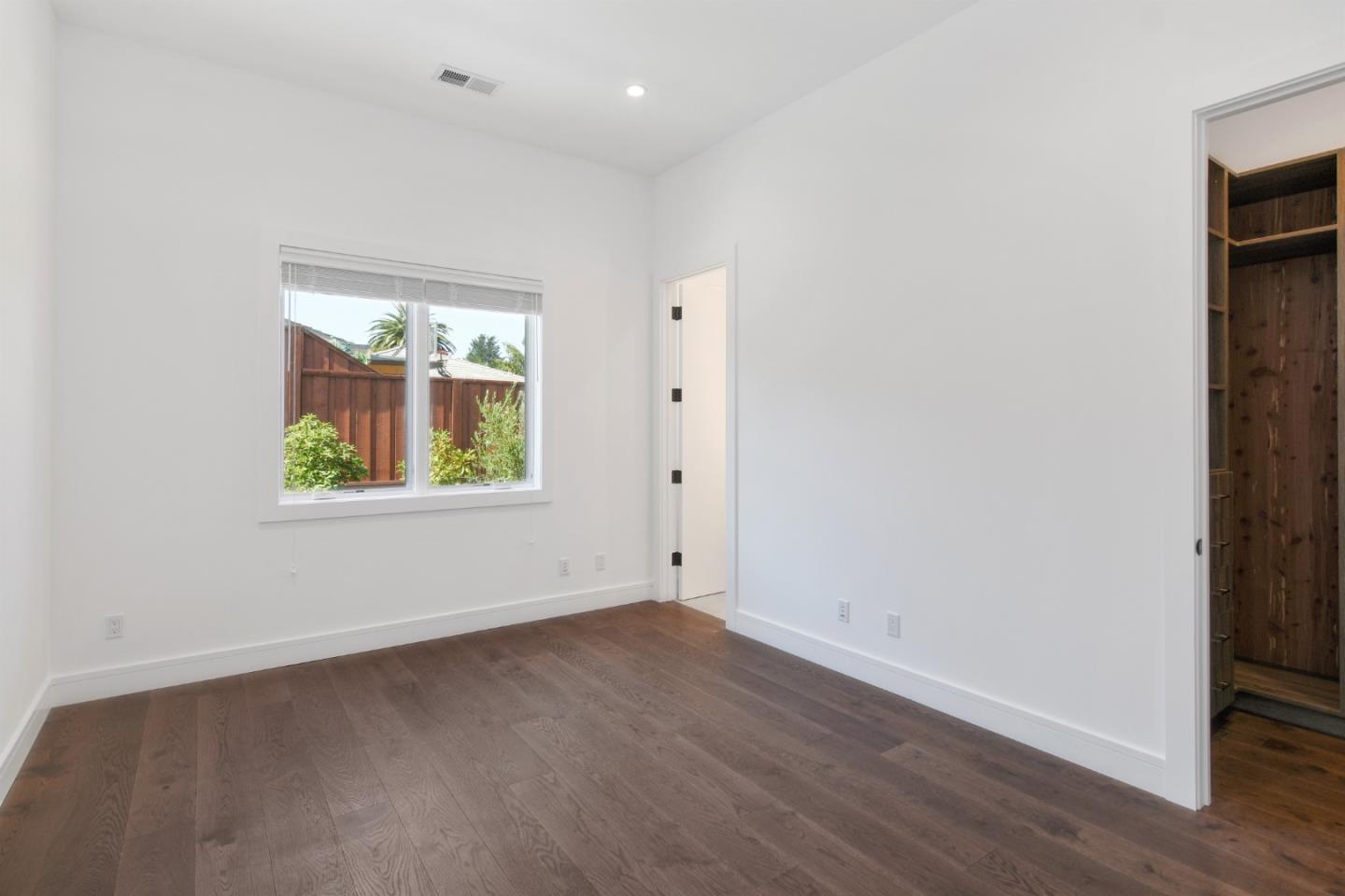 1505 Wedgewood Drive