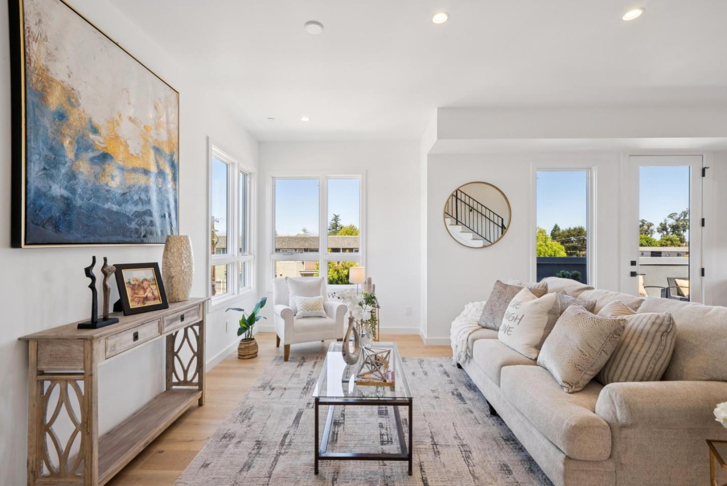 1433 Floribunda Avenue