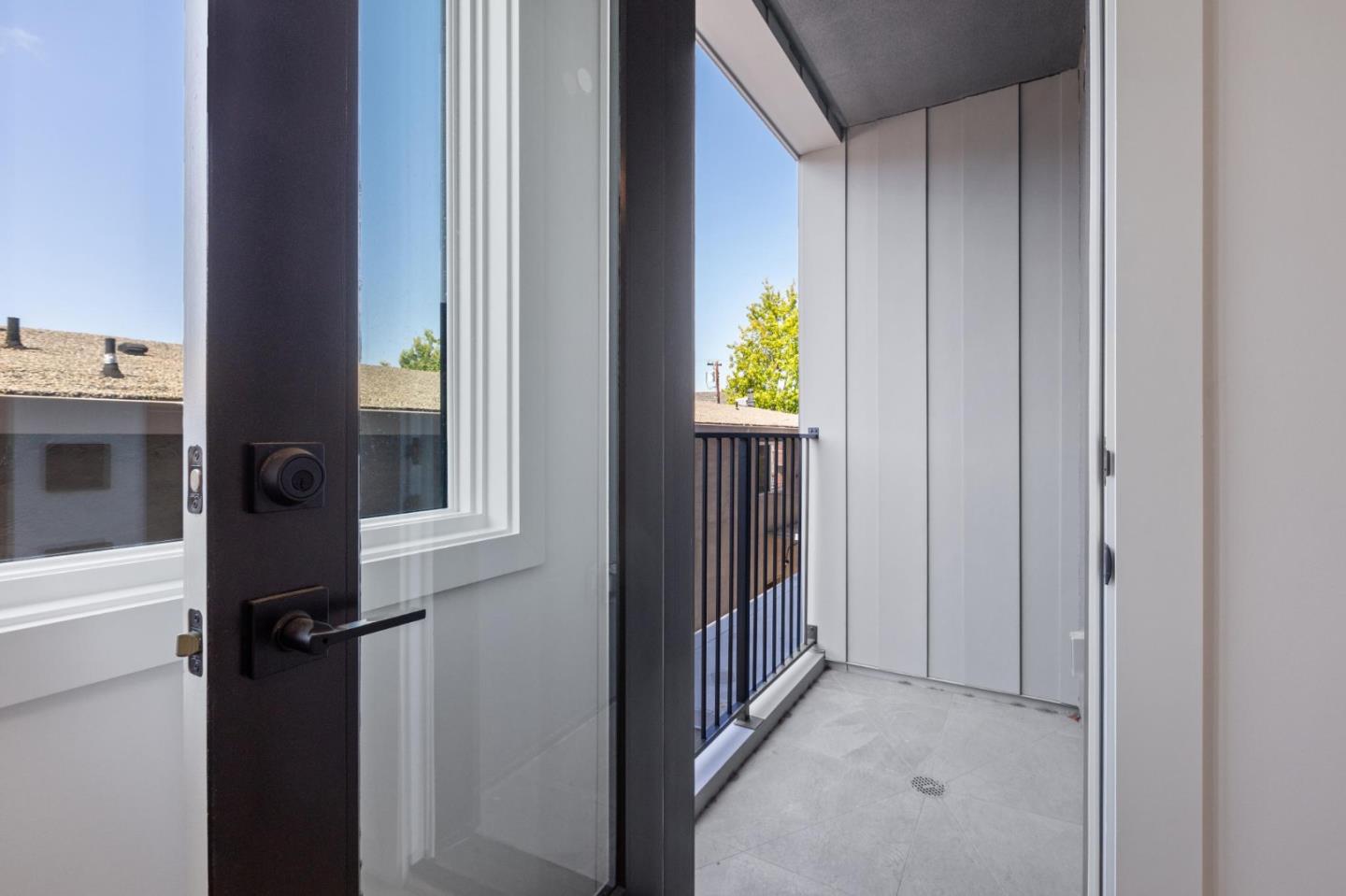 1433 Floribunda Avenue 5