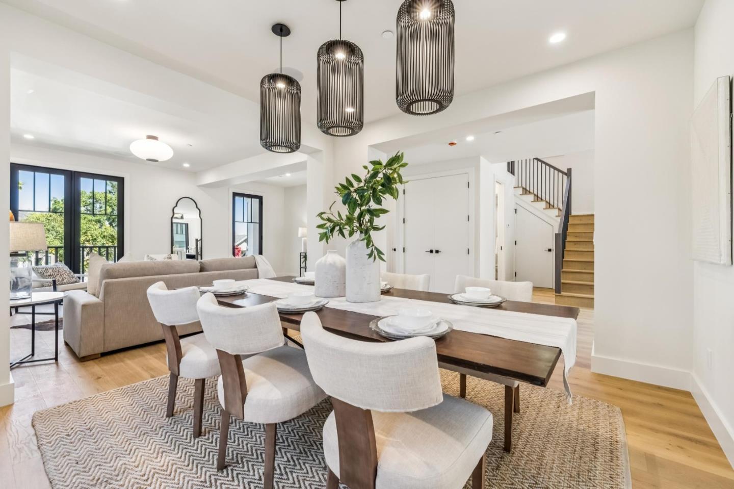 1425 Castillo Avenue