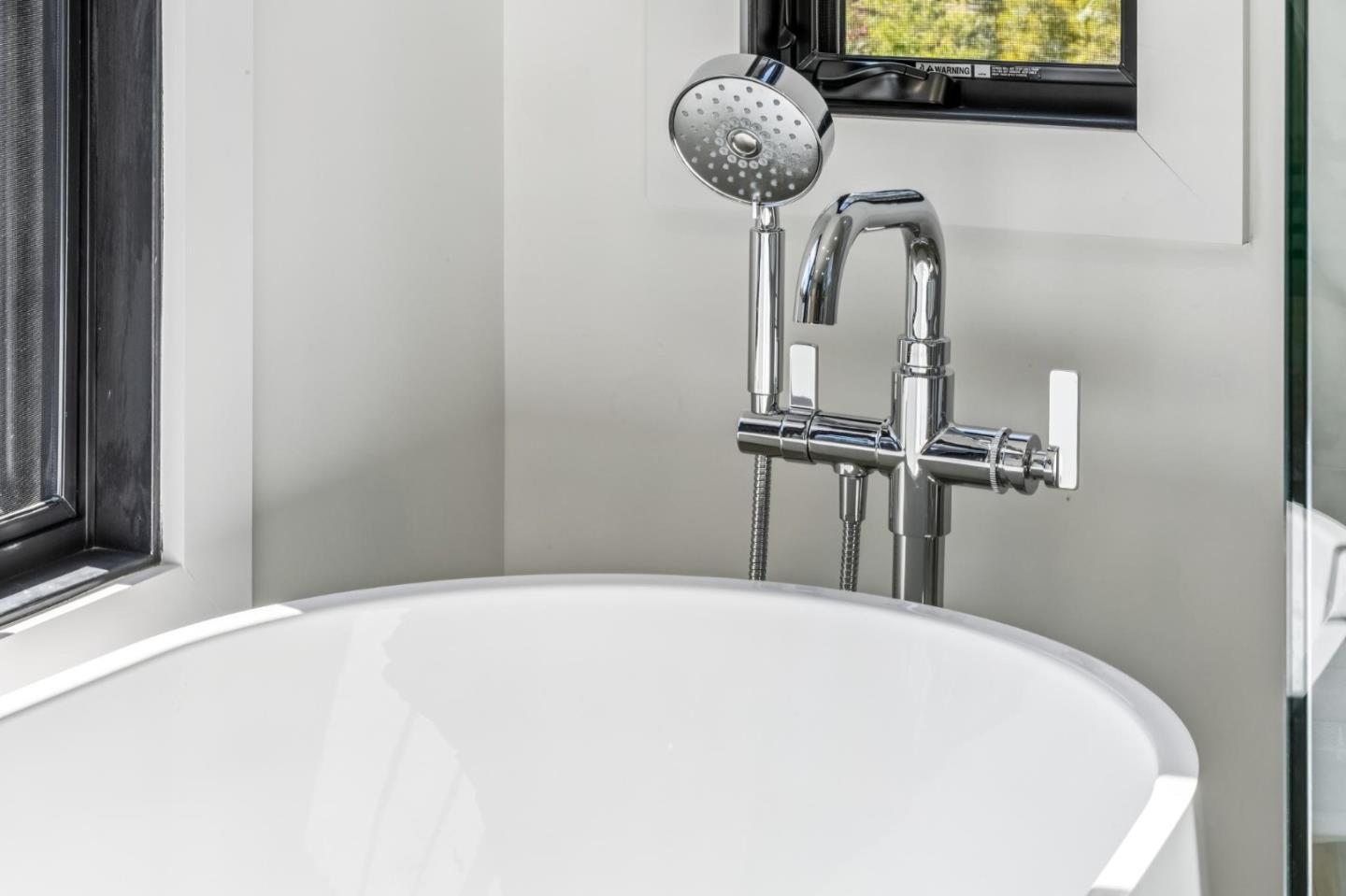 1425 Castillo Avenue