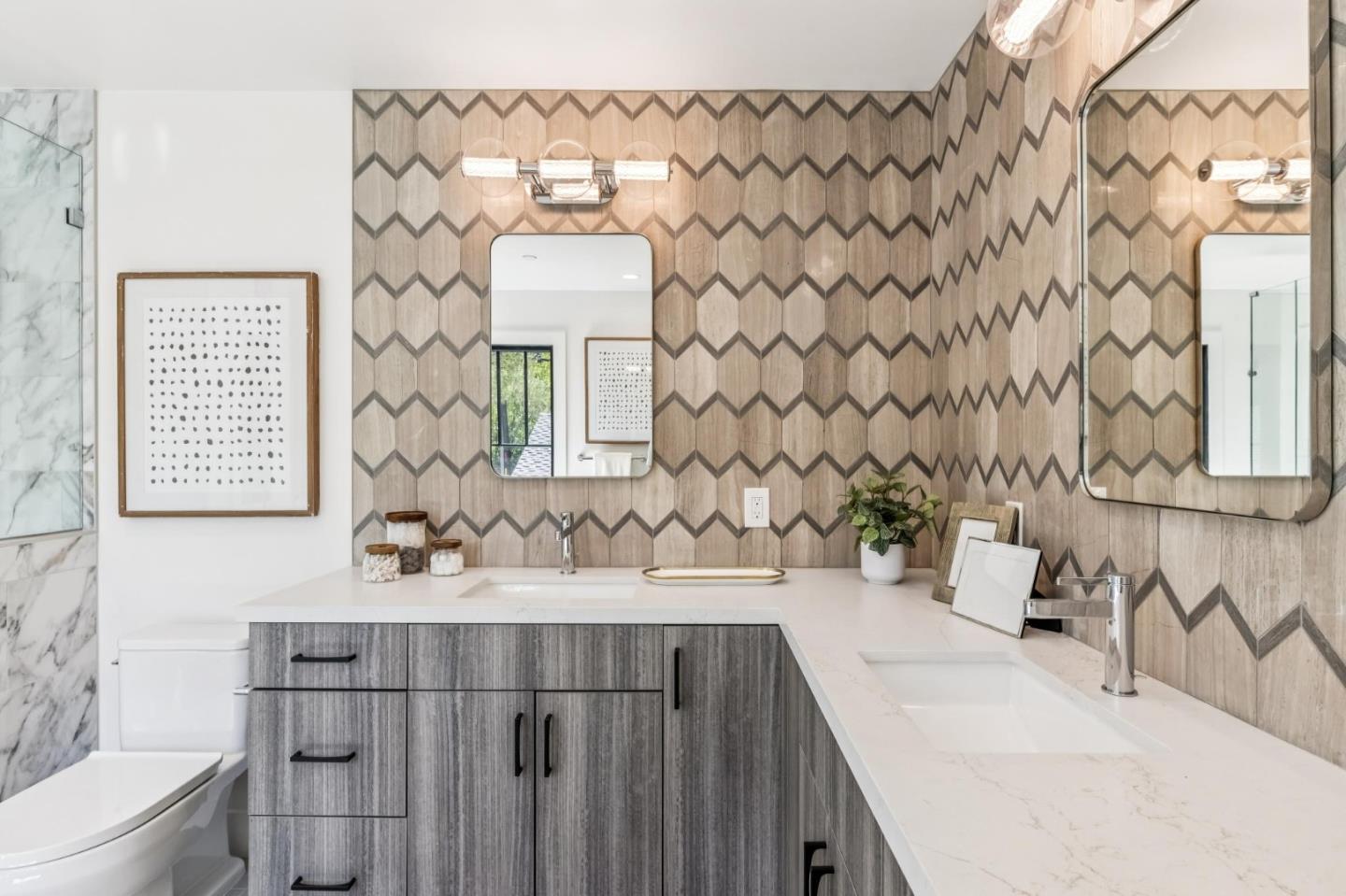 1425 Castillo Avenue