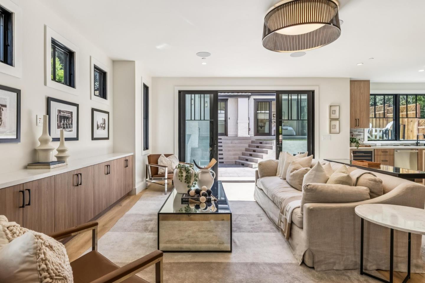 1425 Castillo Avenue