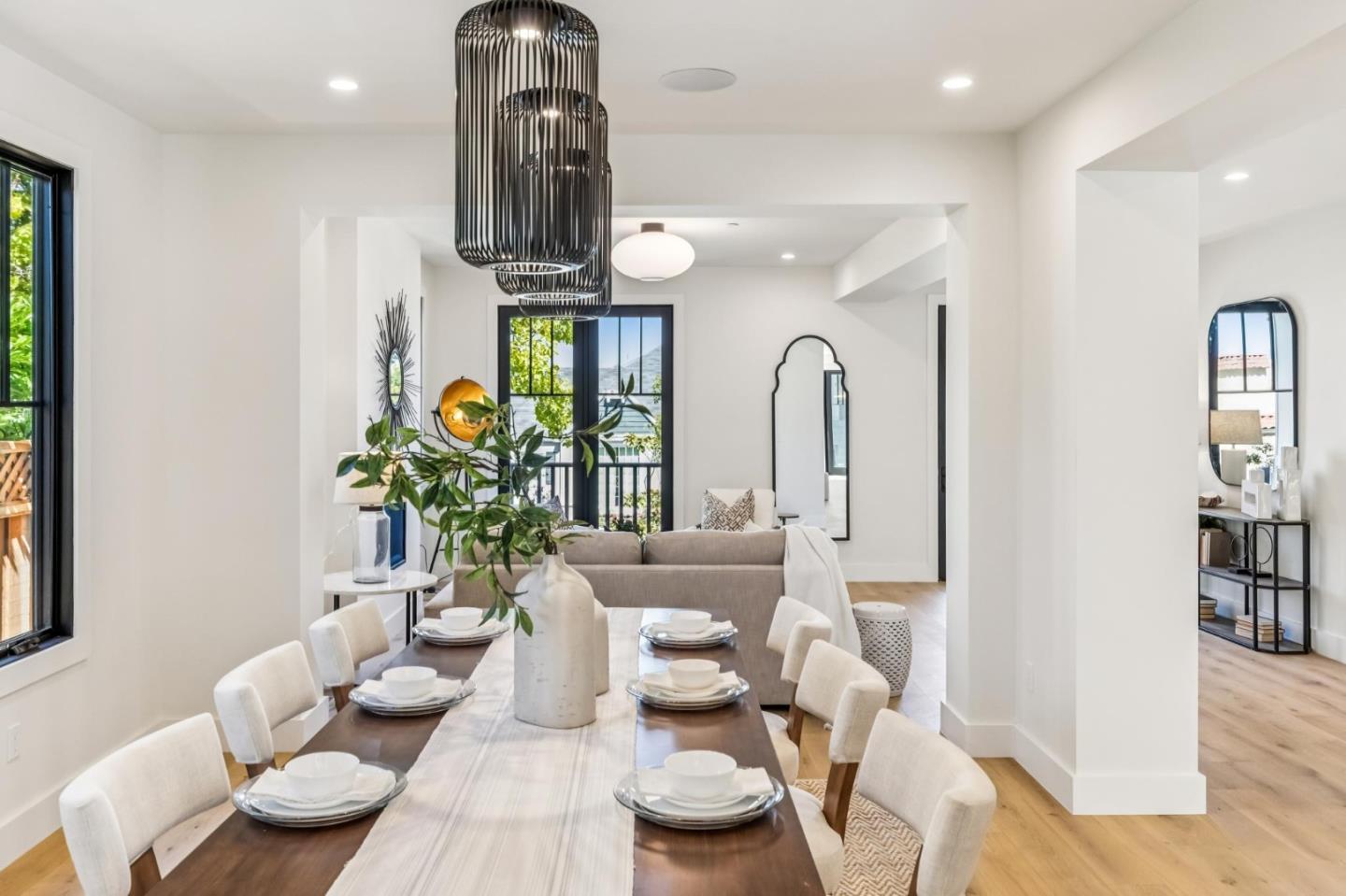 1425 Castillo Avenue