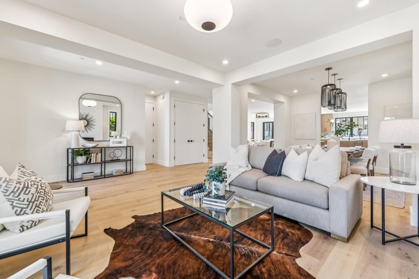 1425 Castillo Avenue