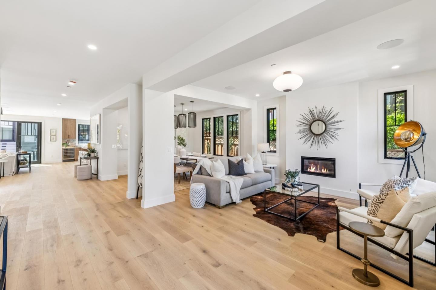 1425 Castillo Avenue