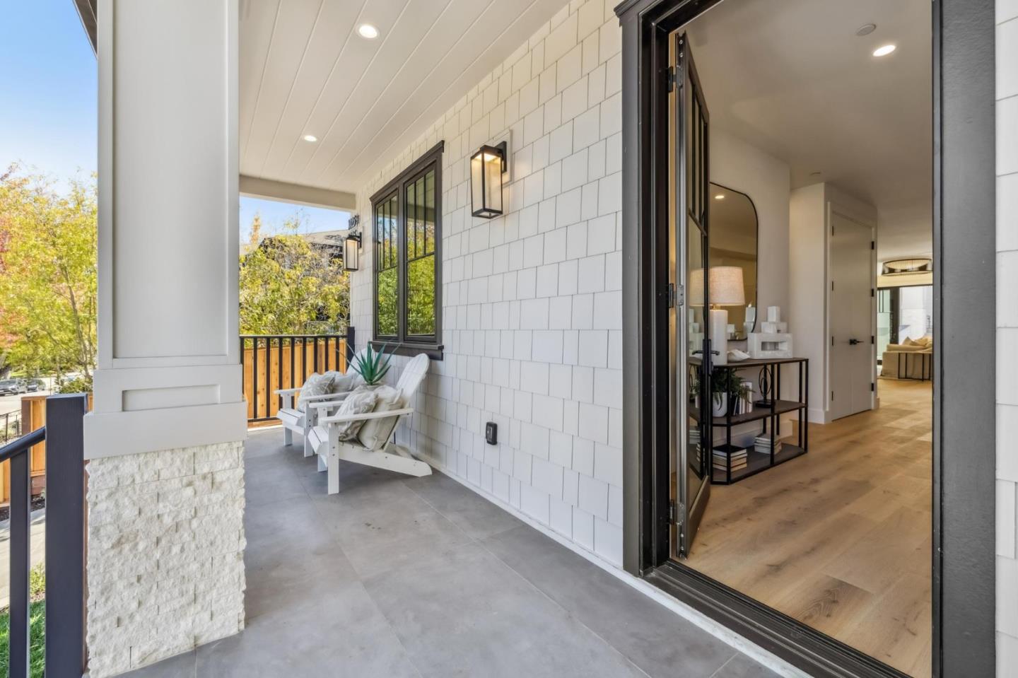 1425 Castillo Avenue