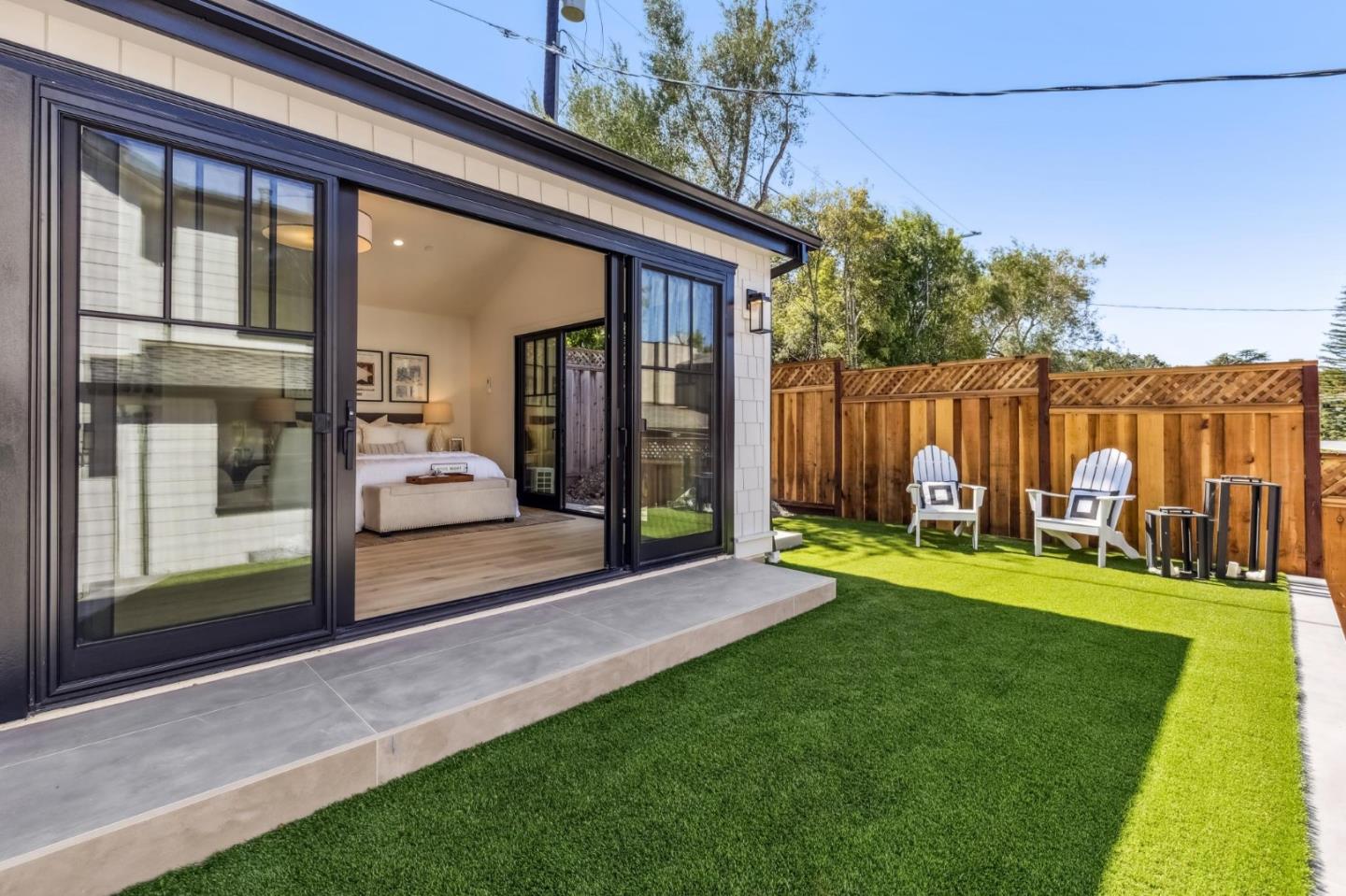 1425 Castillo Avenue