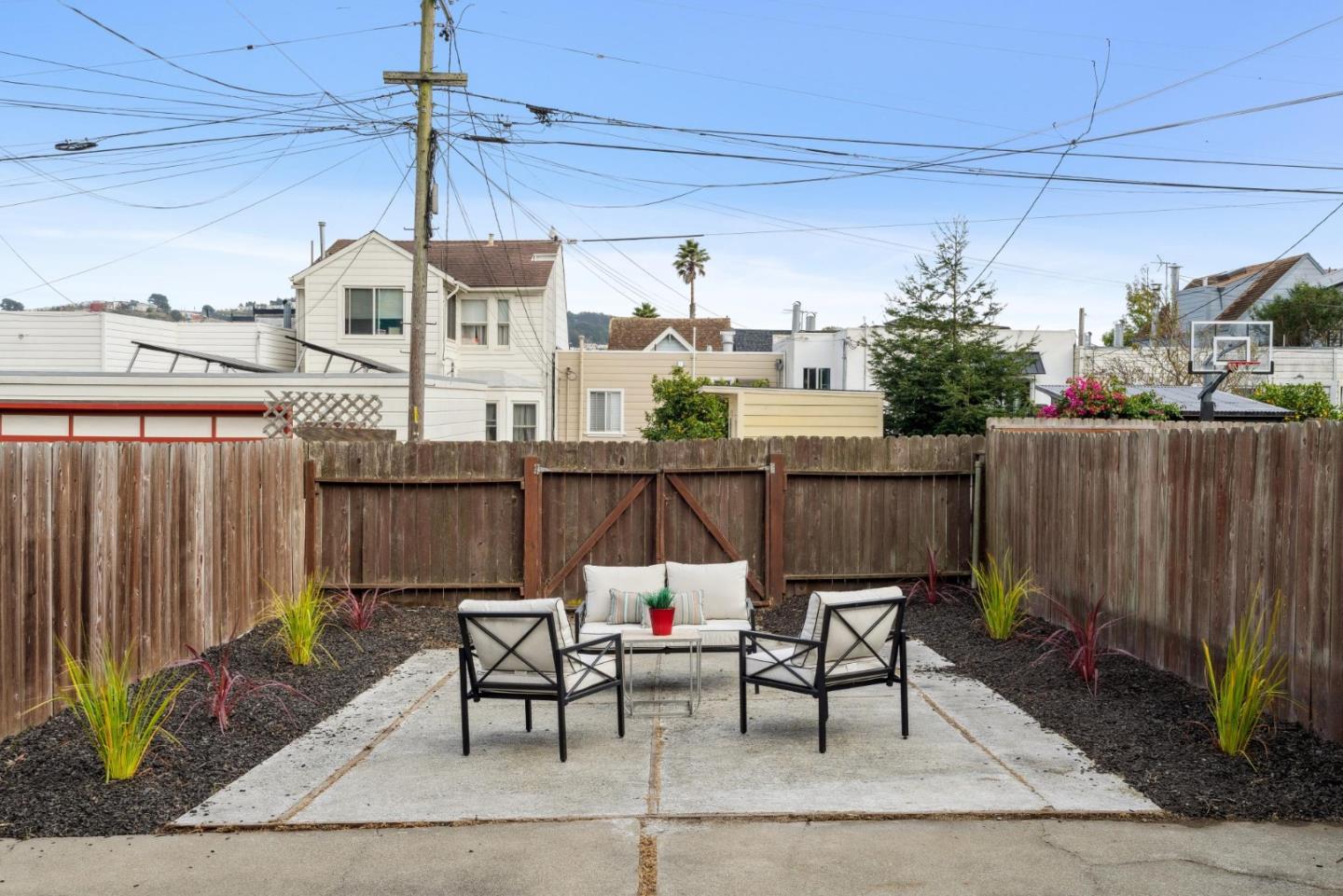 1849 San Jose Avenue