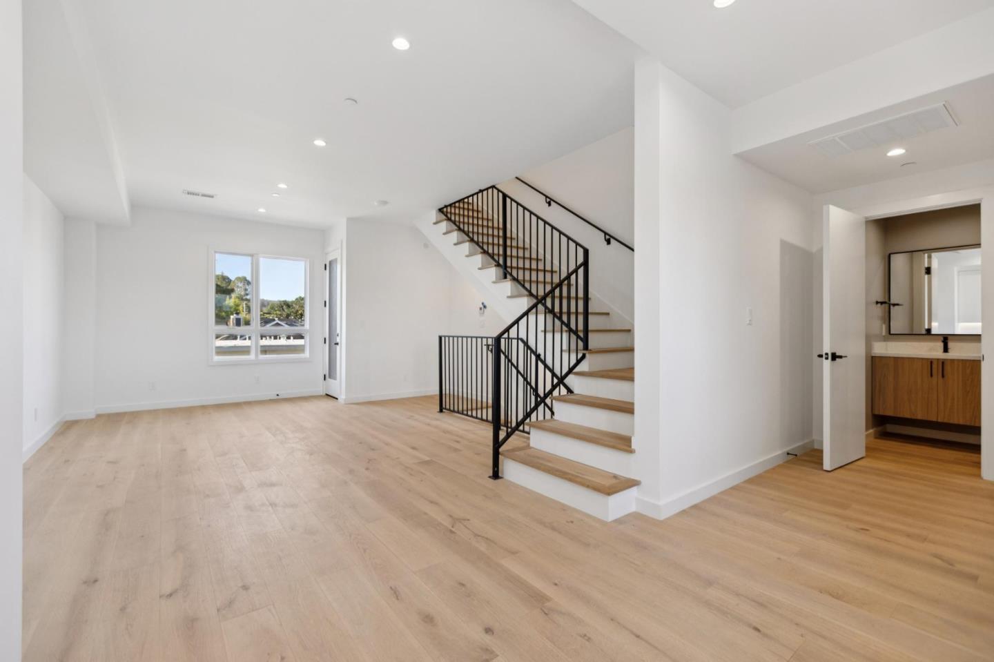 1433 Floribunda Avenue 7