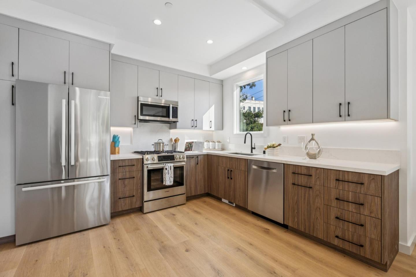 1433 Floribunda Avenue 8