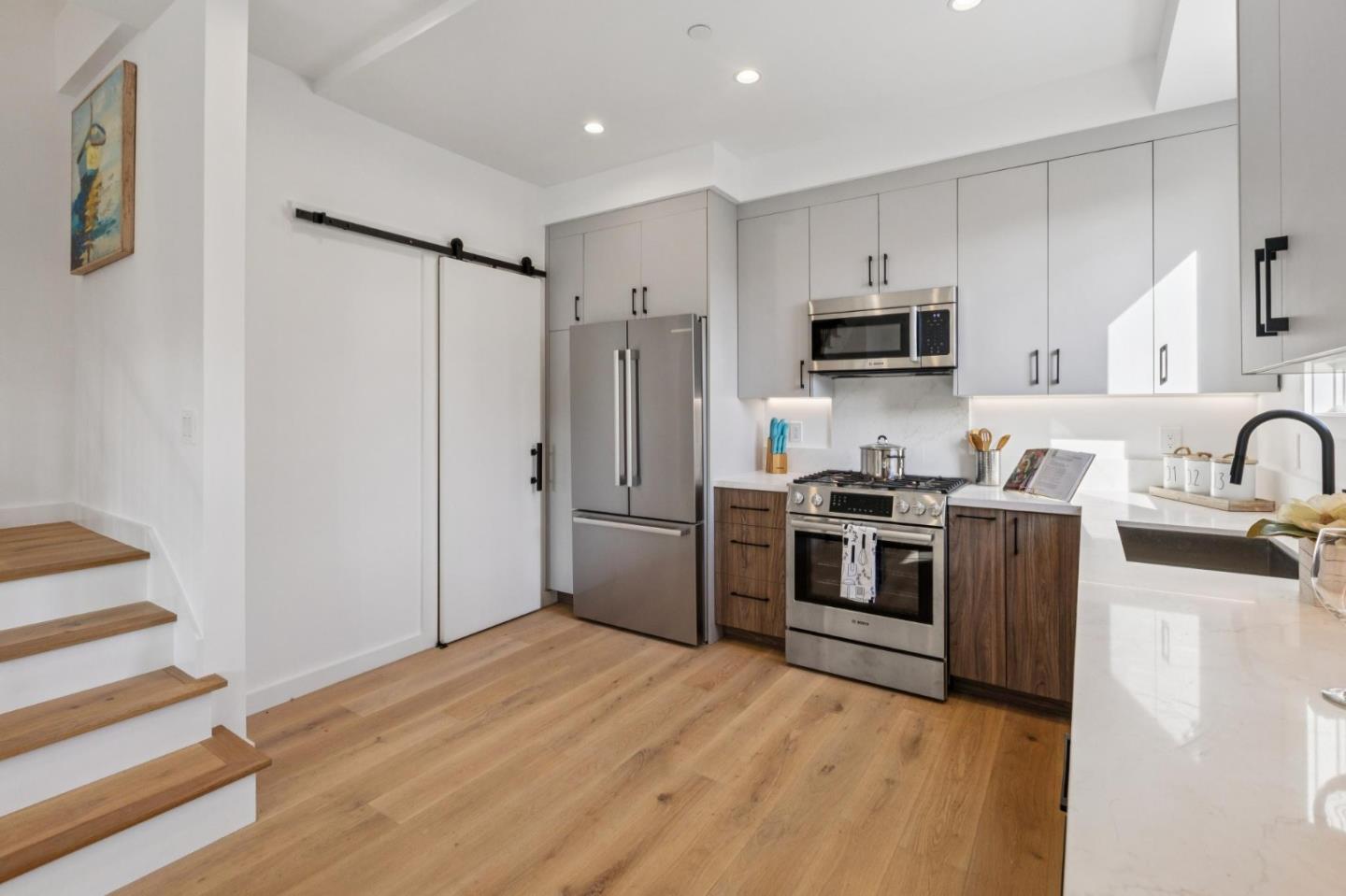 1433 Floribunda Avenue 8