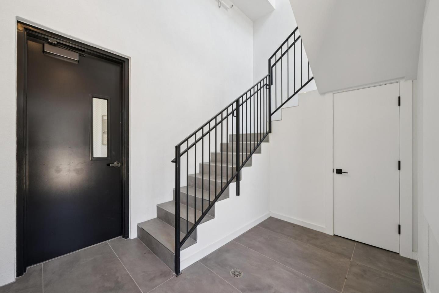 1433 Floribunda Avenue 8