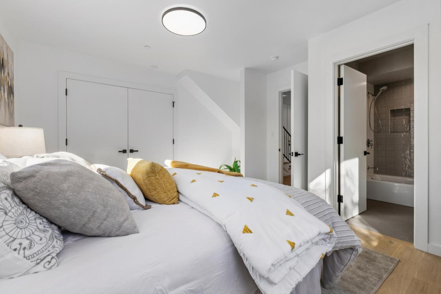 1433 Floribunda Avenue 8