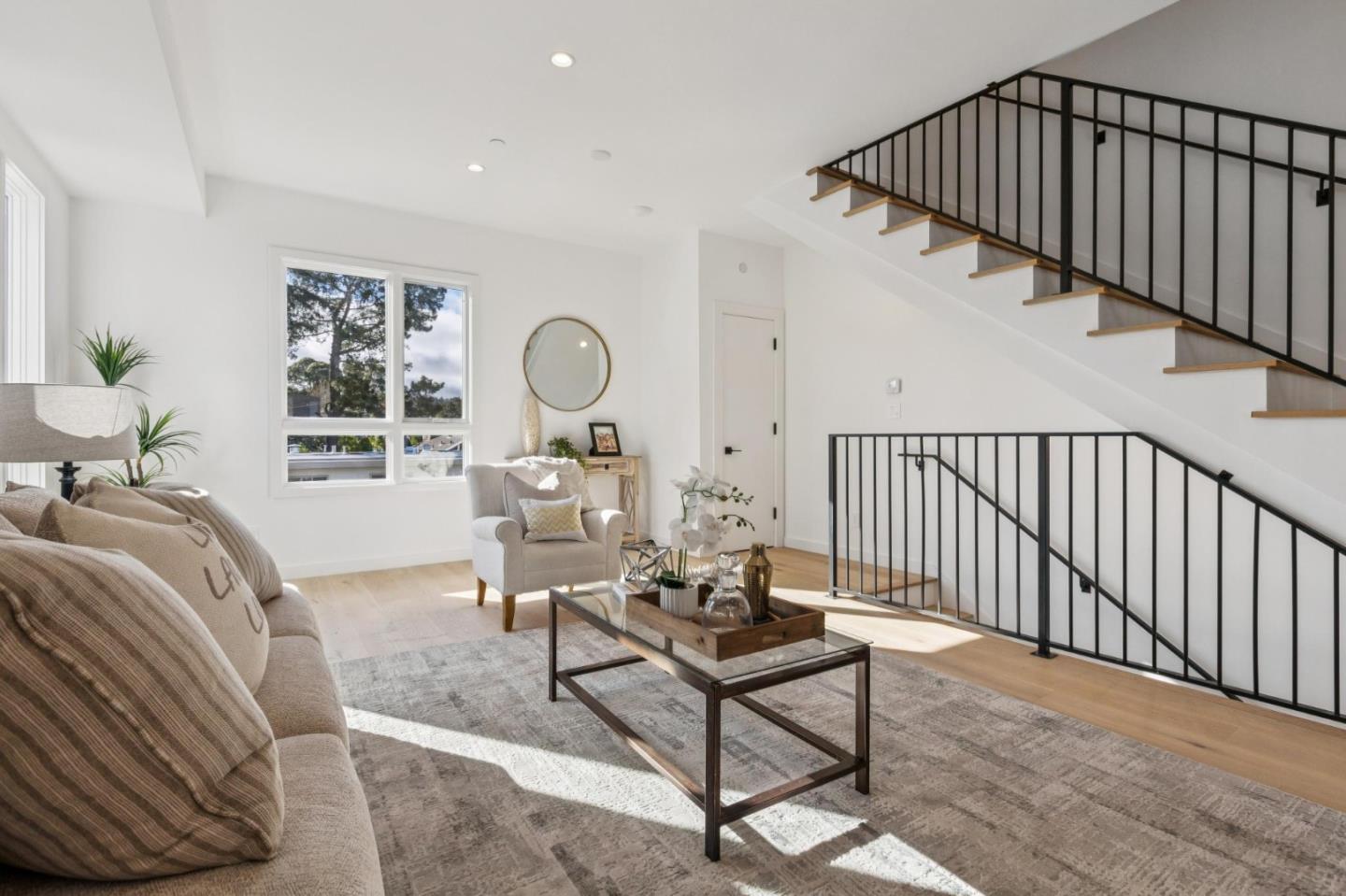 1433 Floribunda Avenue 8