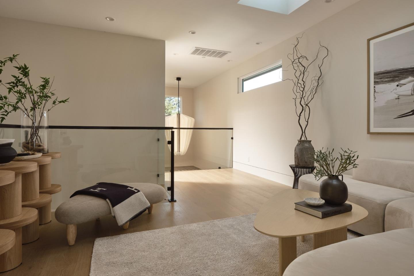944 Aura Way