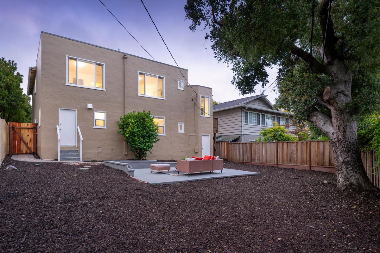 430 Hillcrest BLVD
