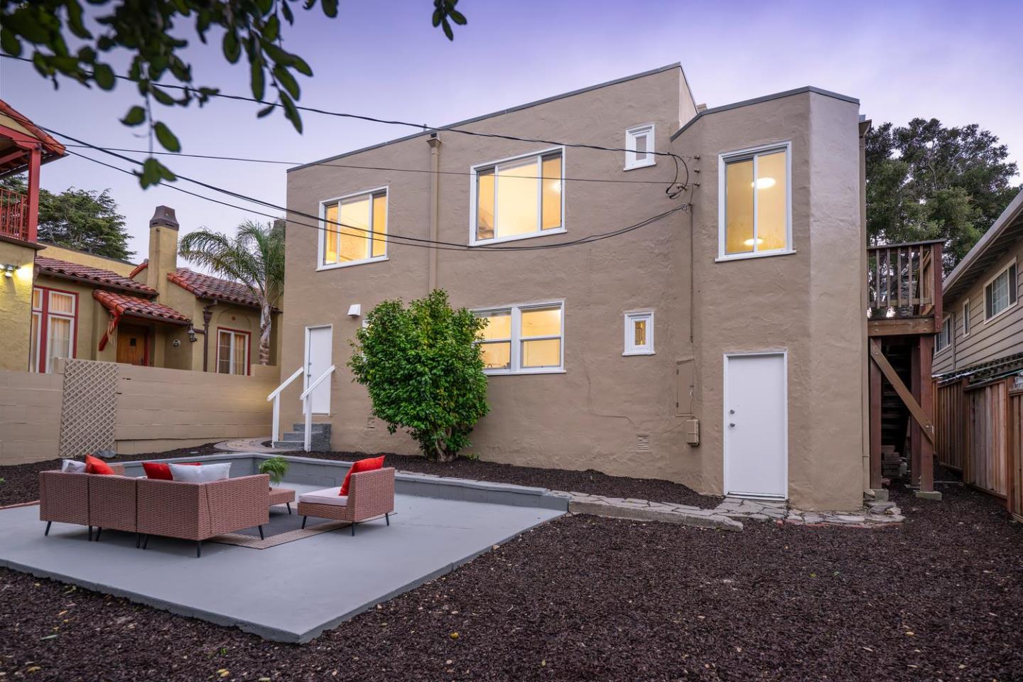 430 Hillcrest BLVD
