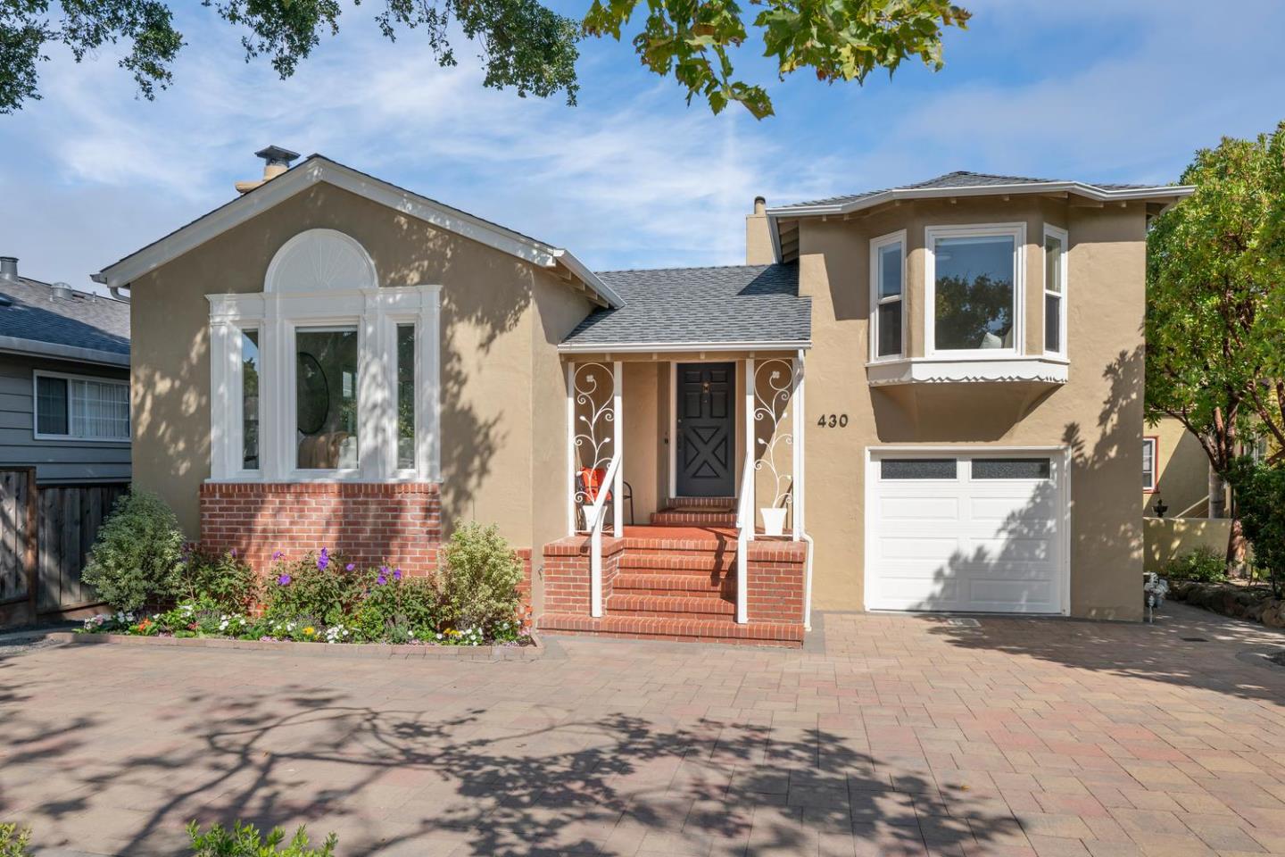 430 Hillcrest BLVD