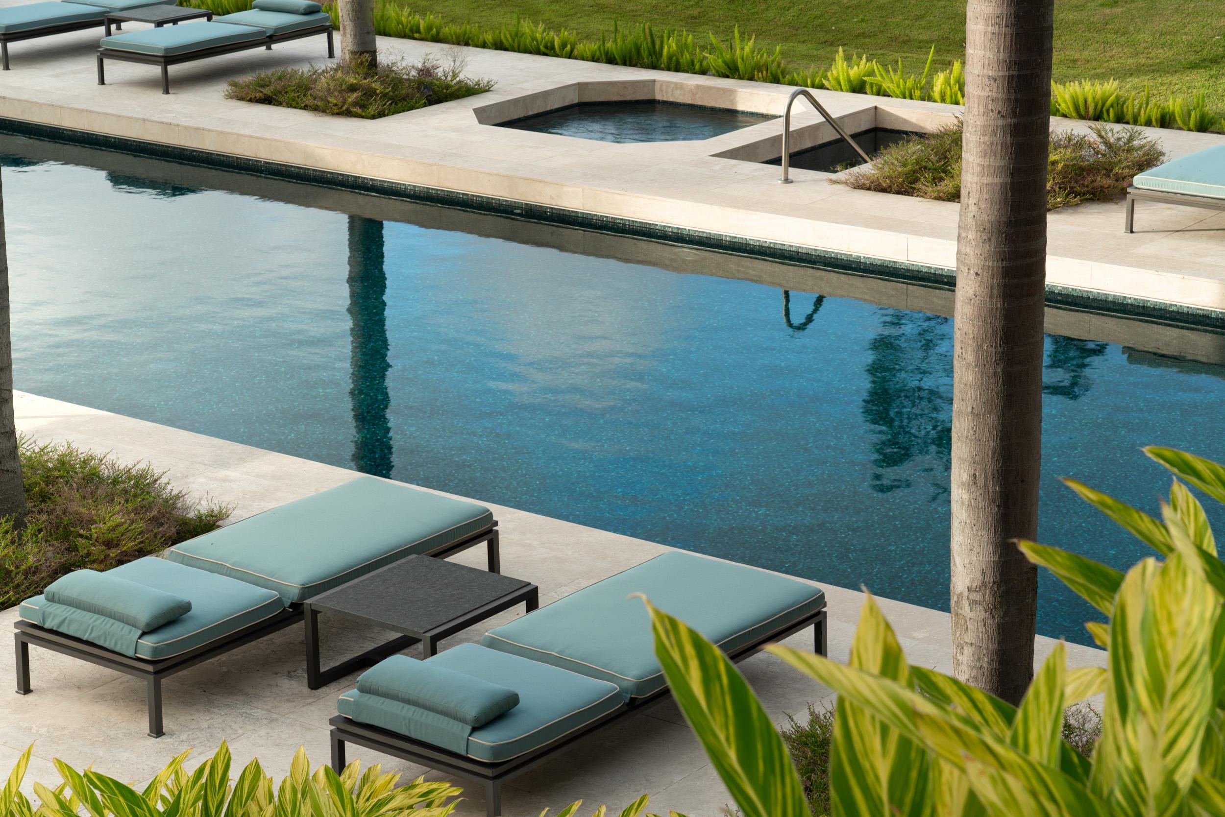 215 Plantation Club Dr