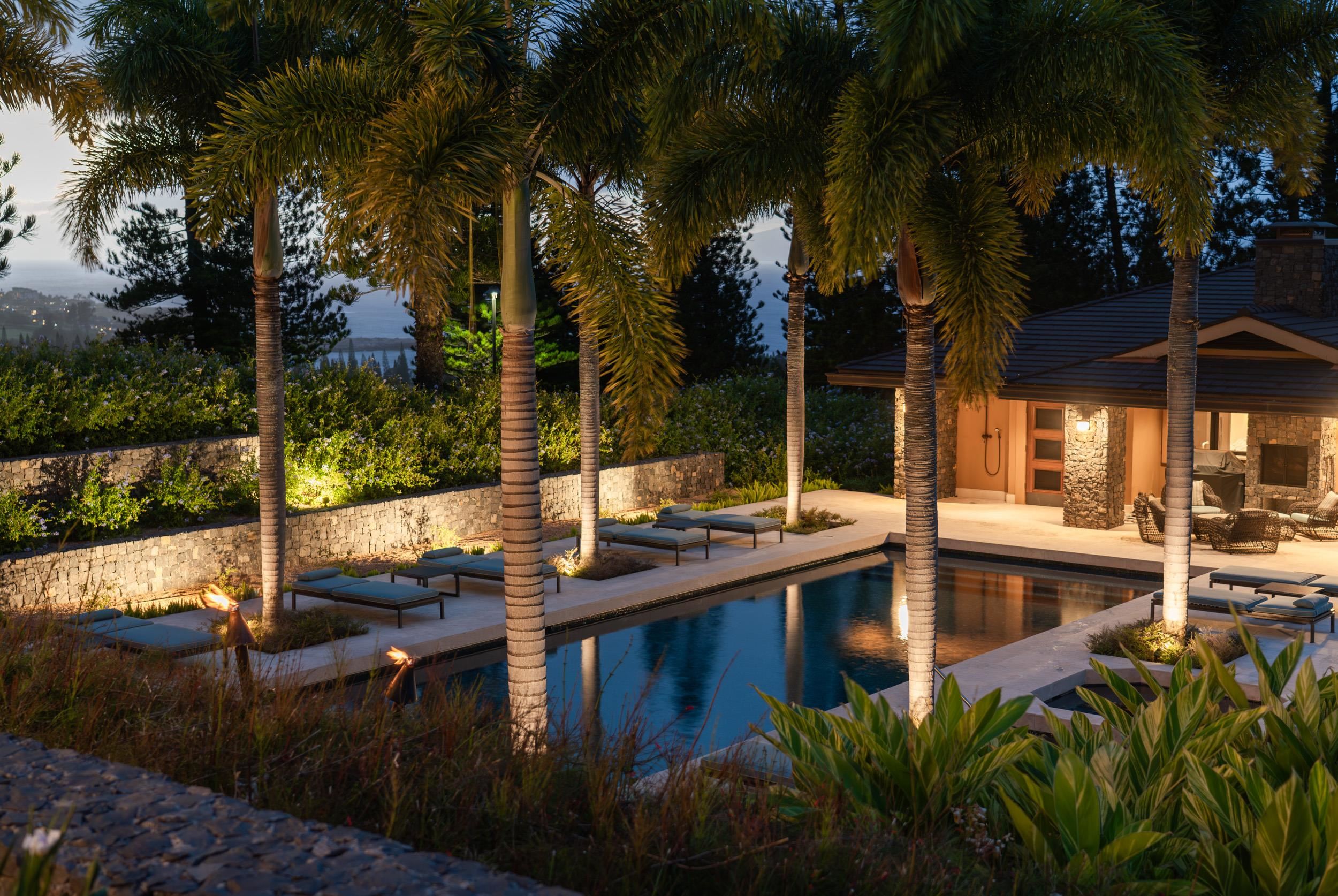 215 Plantation Club Dr
