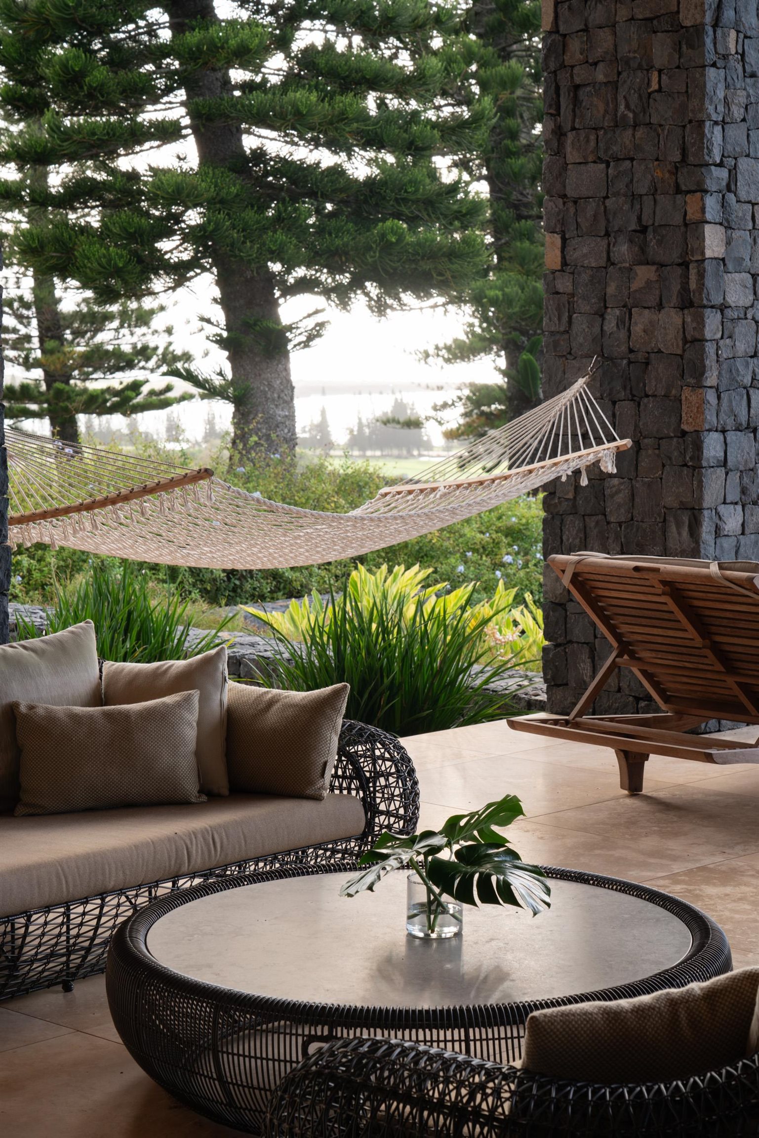 215 Plantation Club Dr