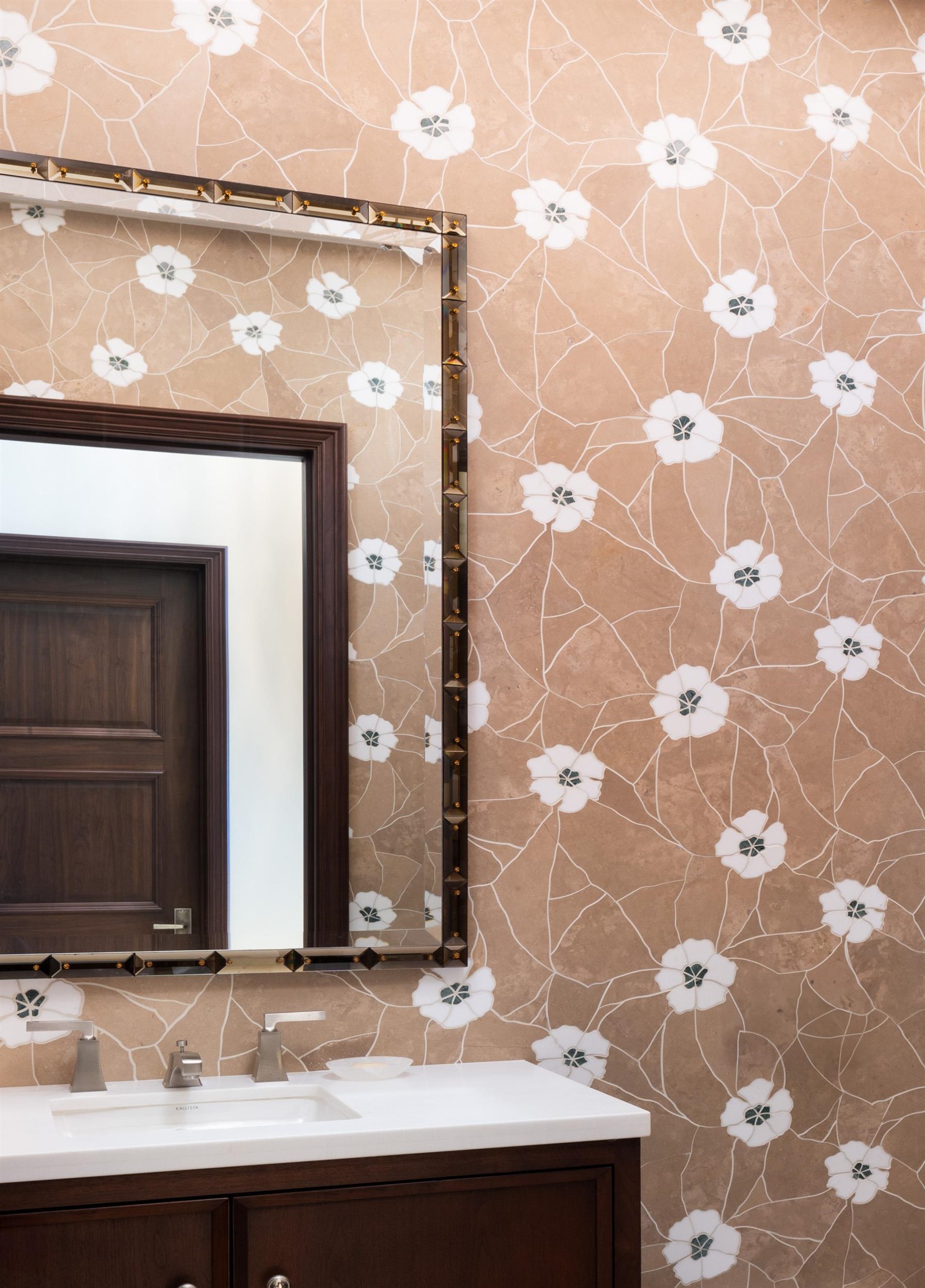 215 Plantation Club Dr