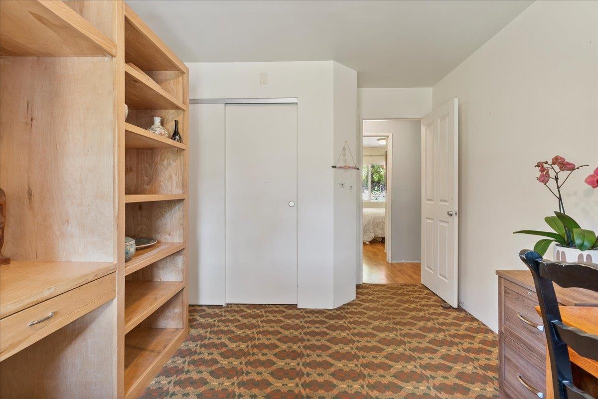 81 Lae St