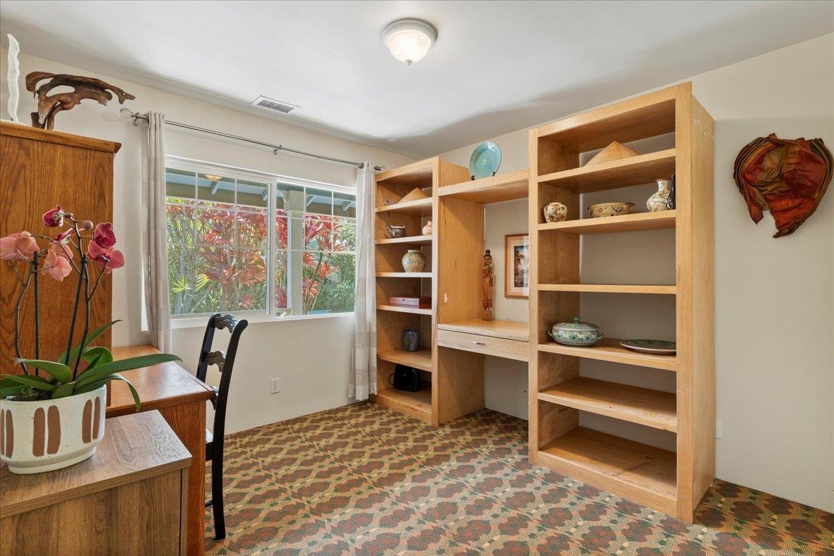 81 Lae St