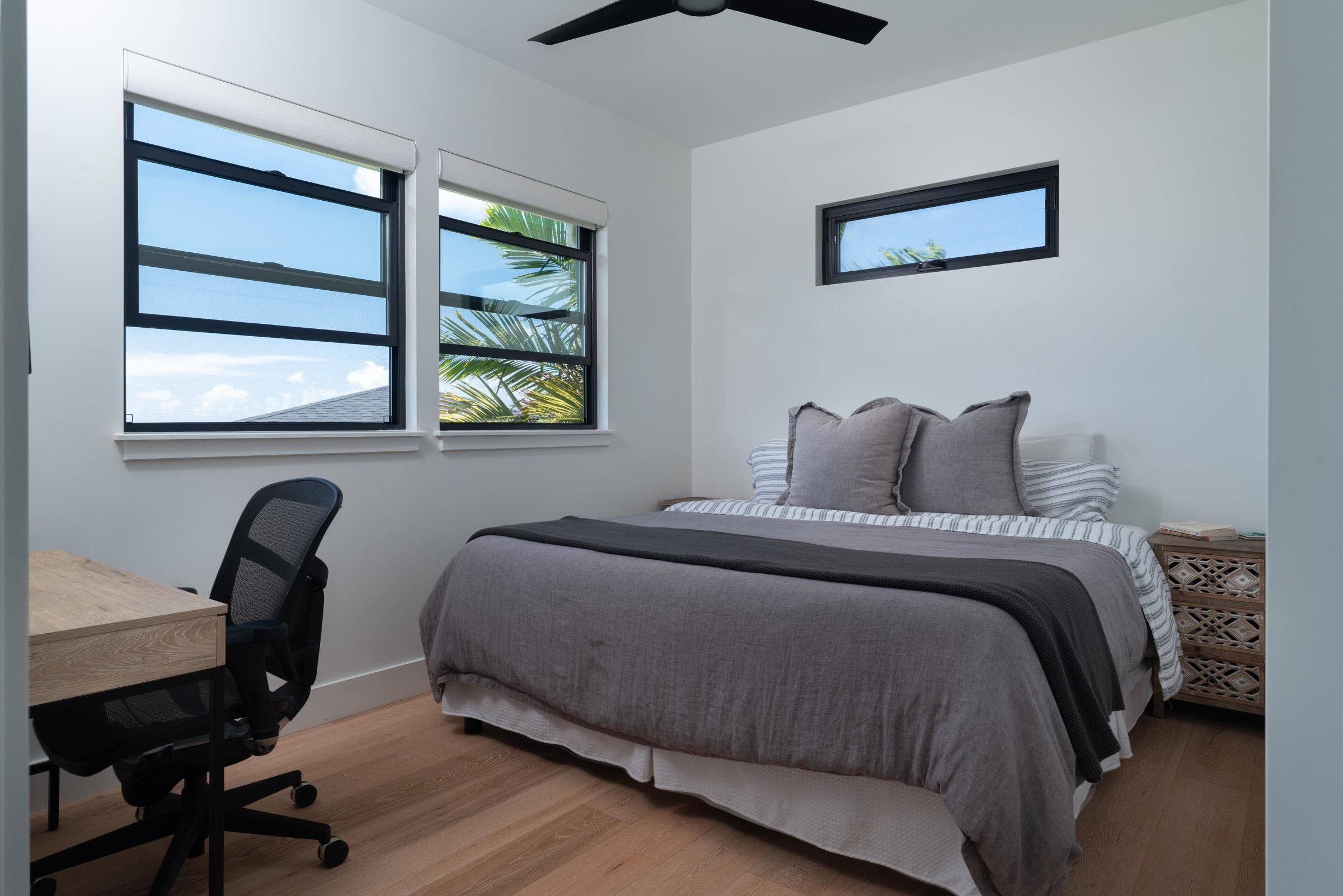 125 Hekuawa St Unit: B