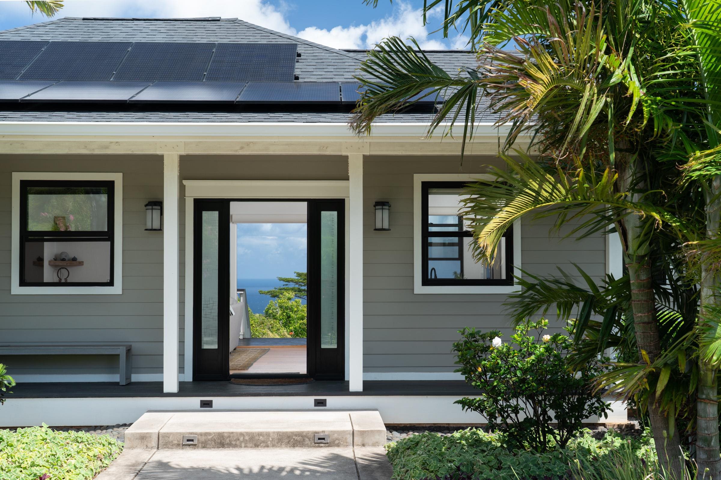 125 Hekuawa St Unit: B