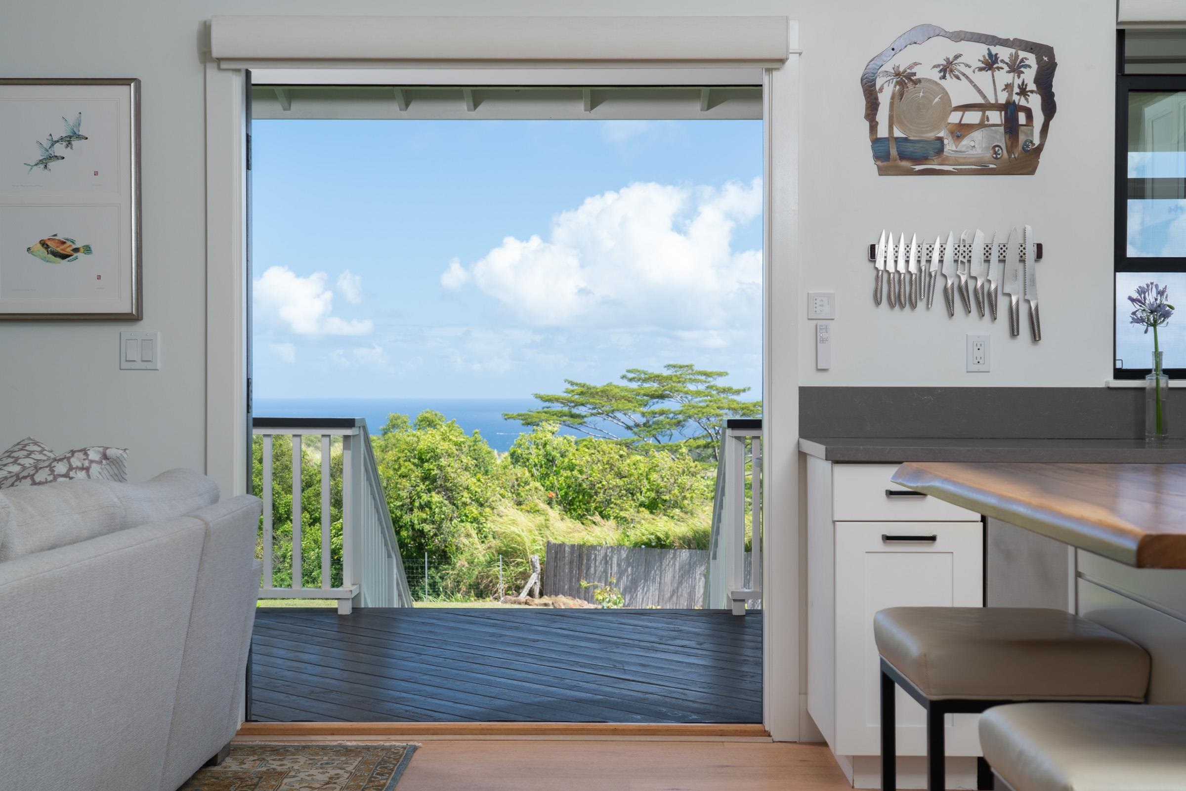 125 Hekuawa St Unit: B