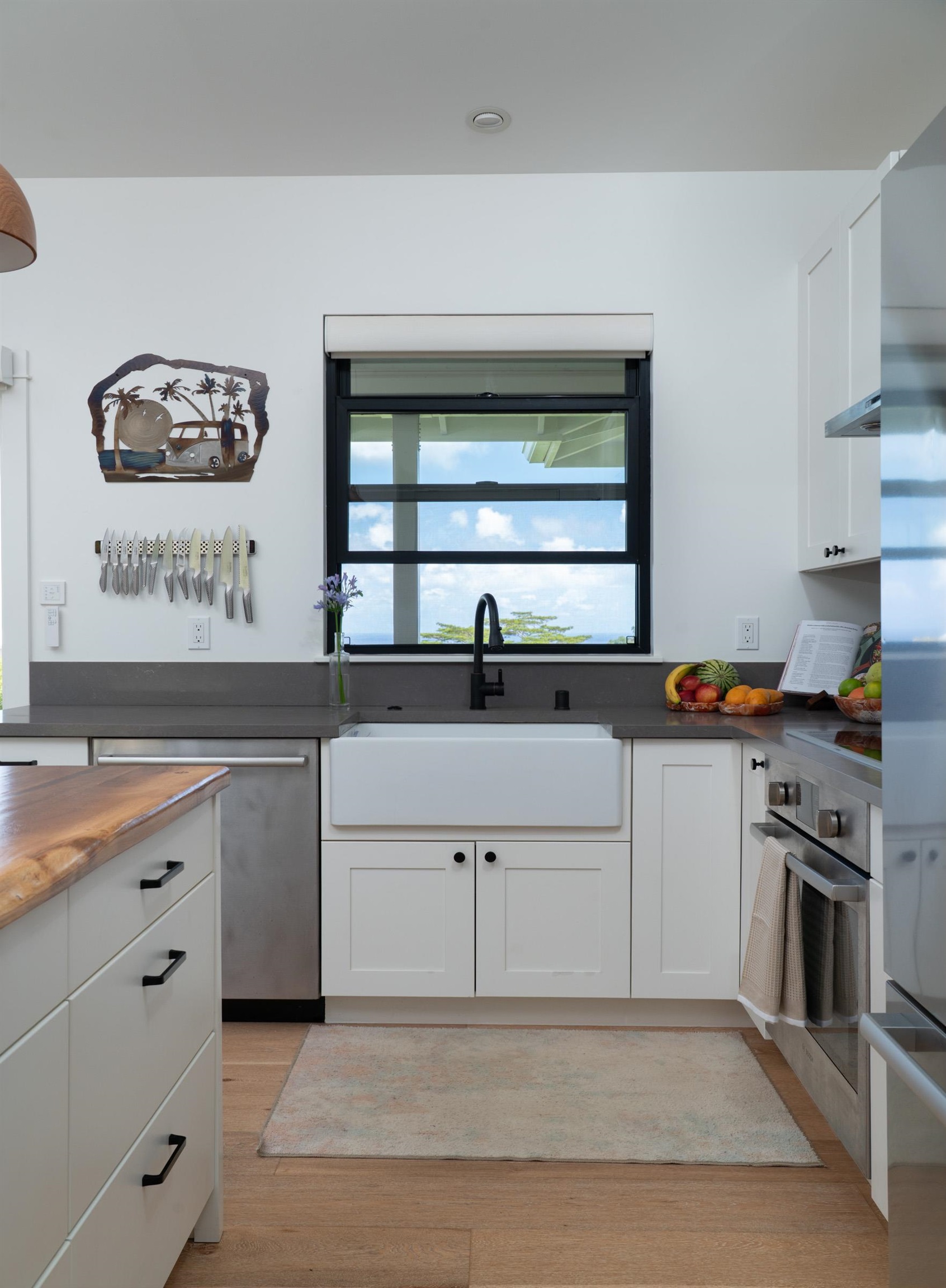 125 Hekuawa St Unit: B