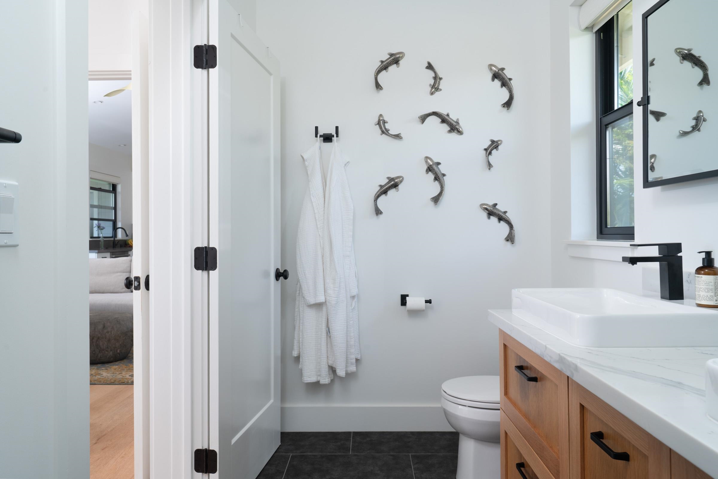 125 Hekuawa St Unit: B