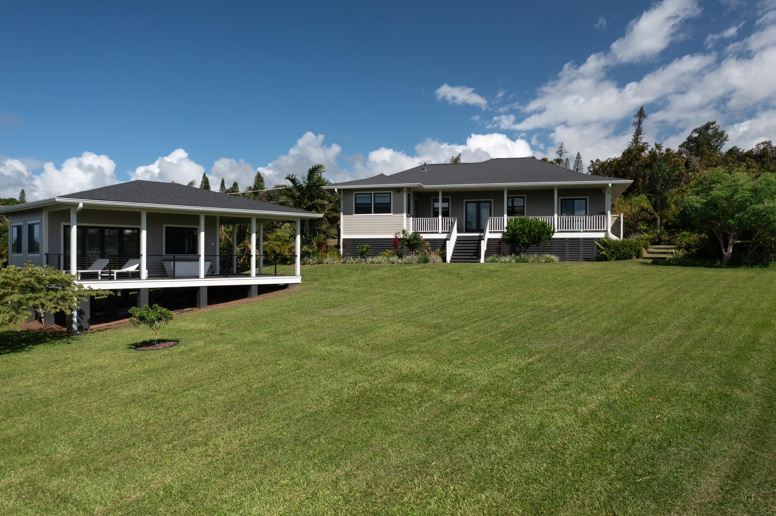 125 Hekuawa St Unit: B