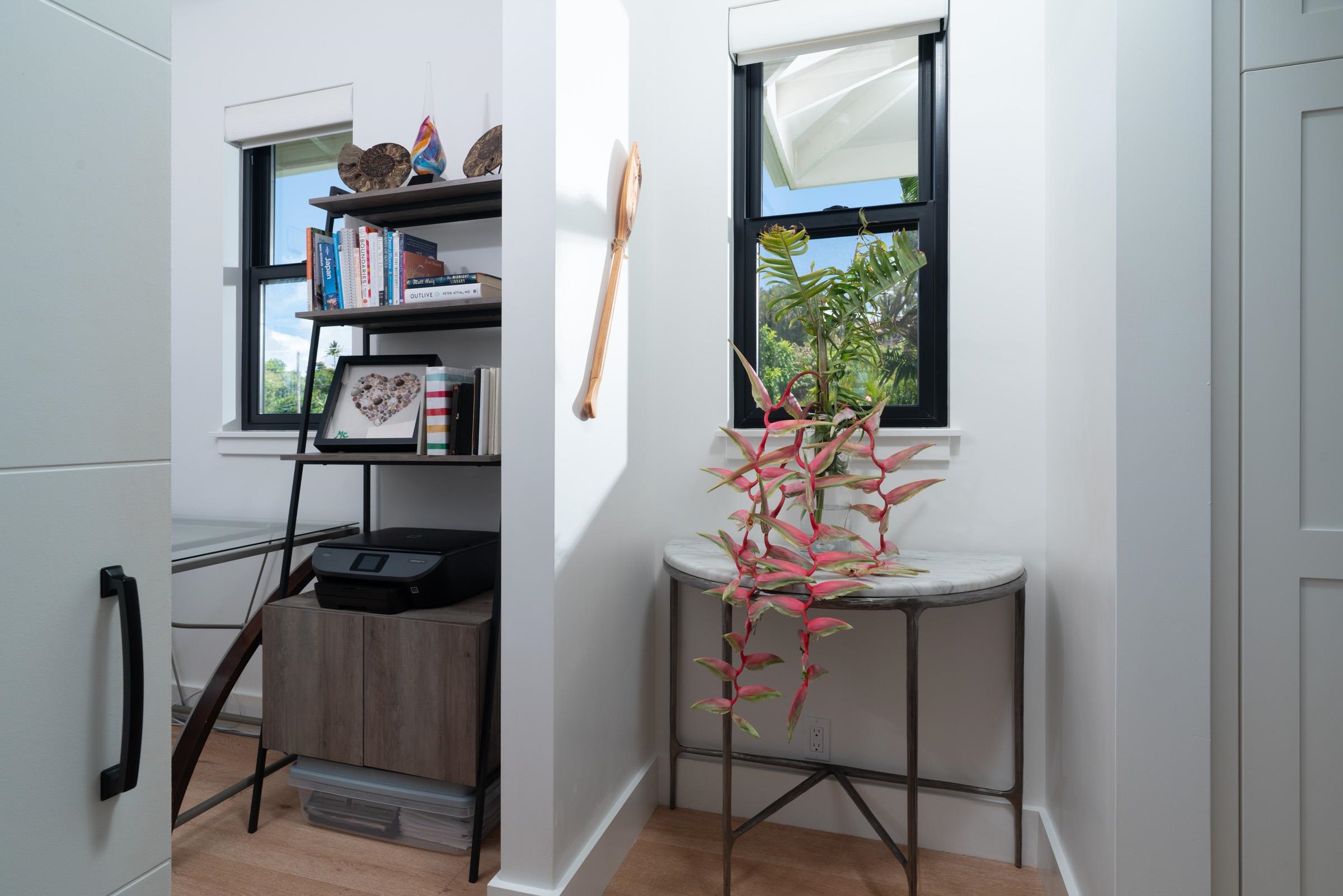 125 Hekuawa St Unit: B