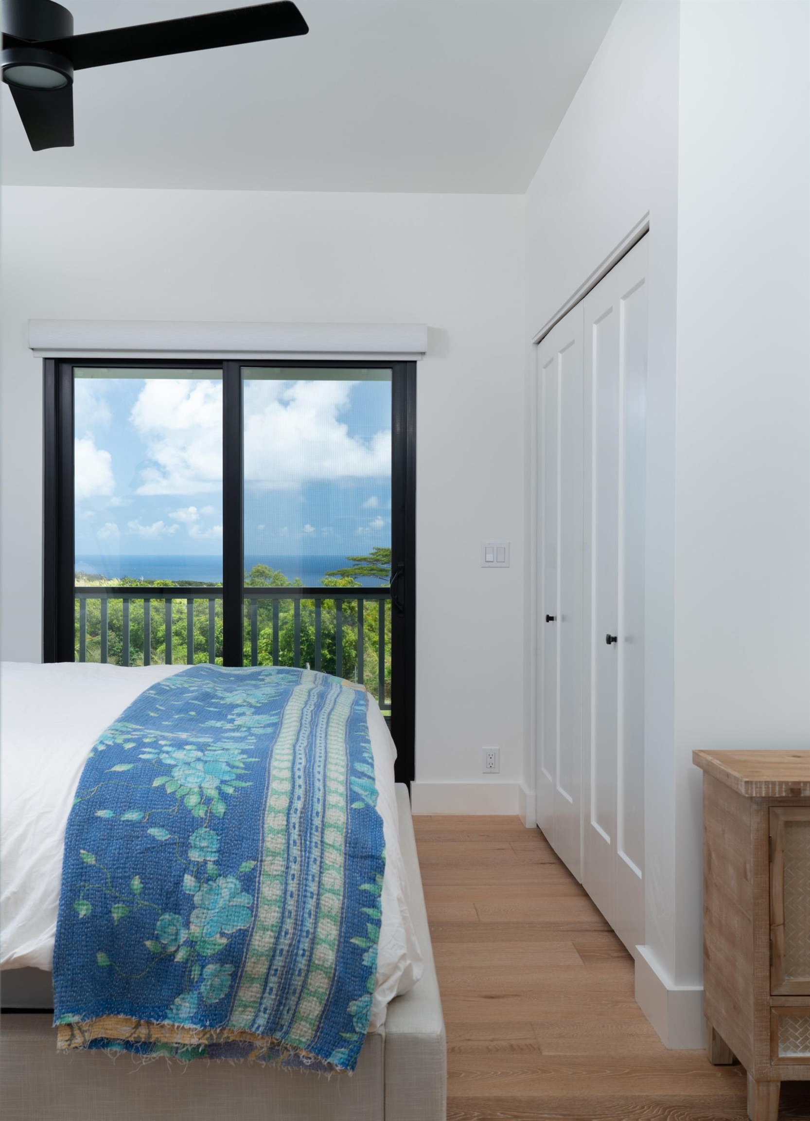 125 Hekuawa St Unit: B