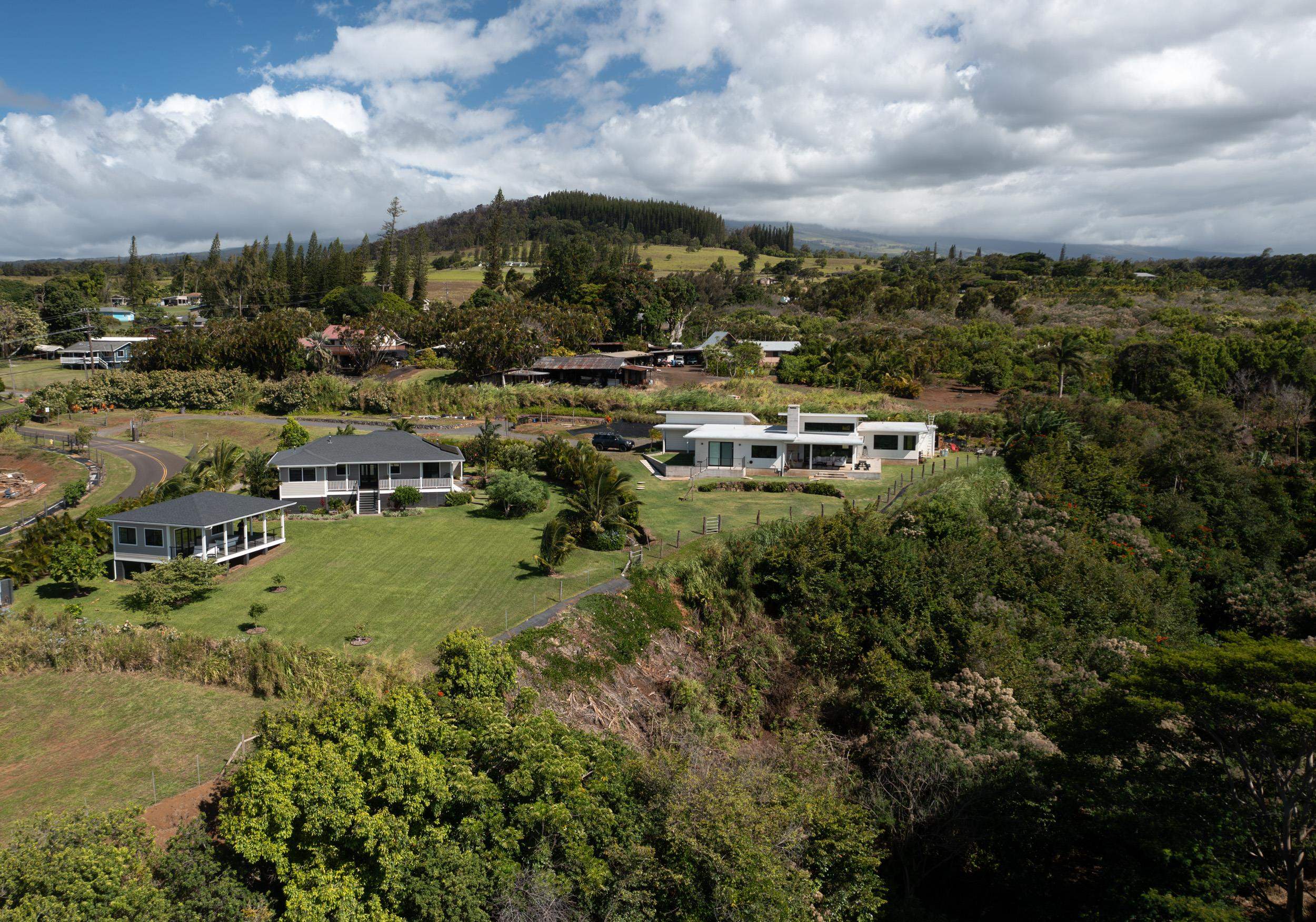 125 Hekuawa St Unit: B