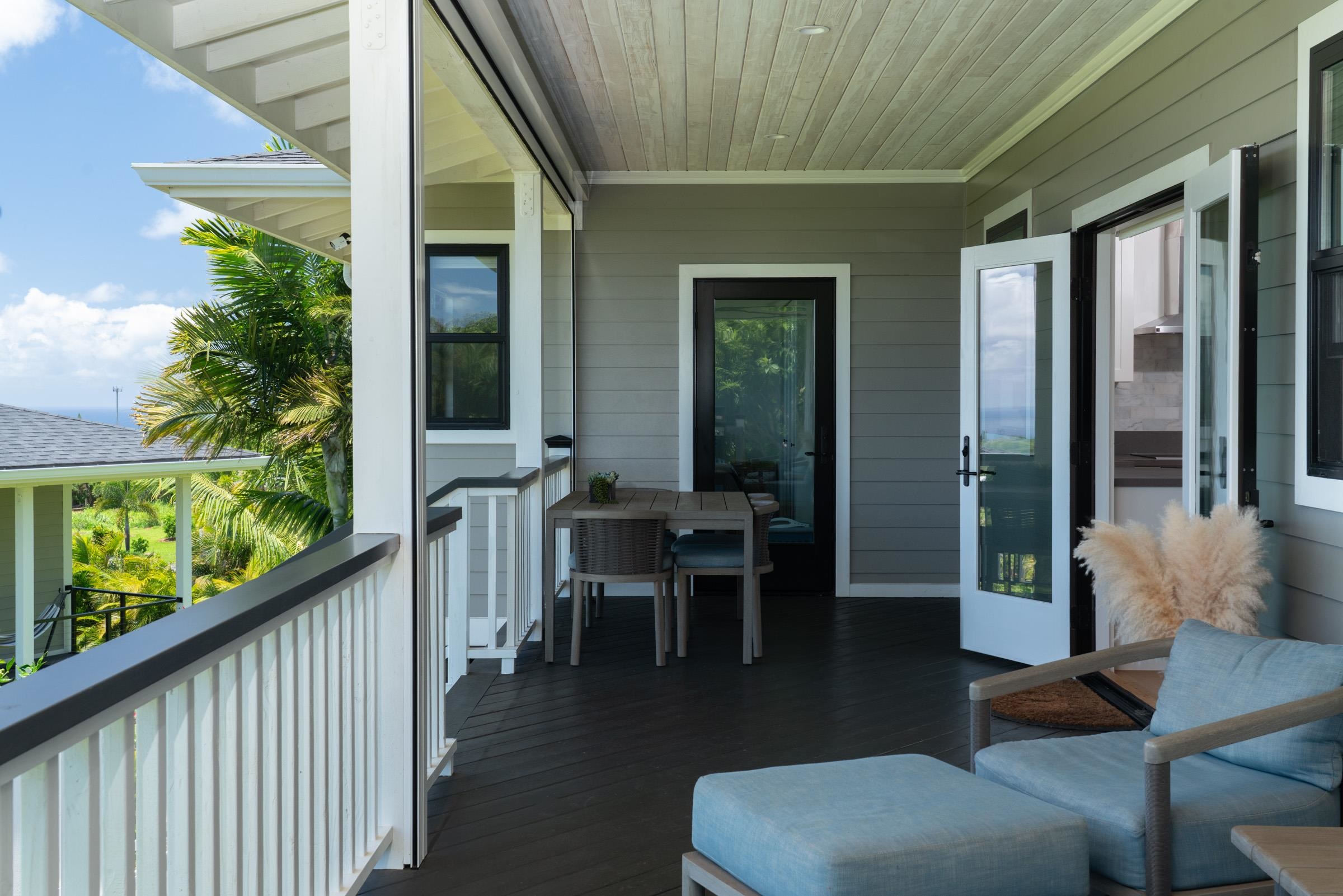 125 Hekuawa St Unit: B